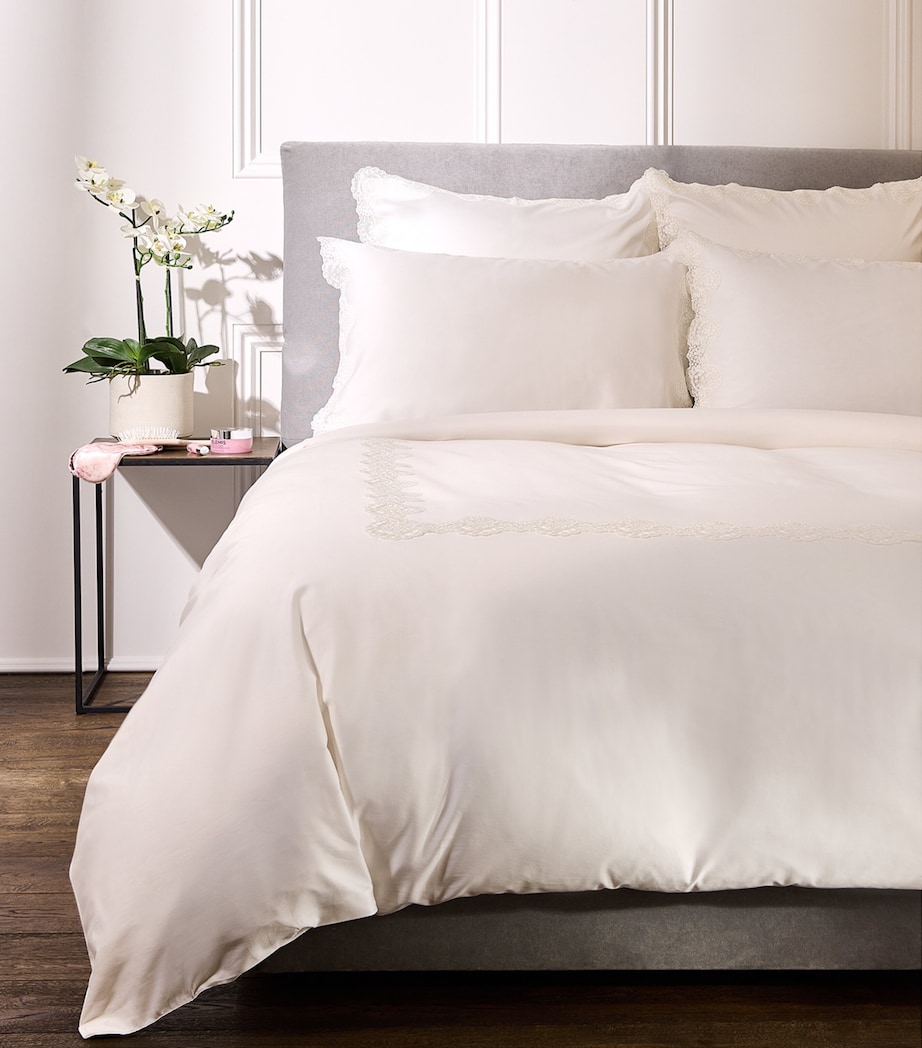 Harrods of London Éventail Super King Duvet Cover Set (260cm x 220cm) Ivory/ivory Image 1