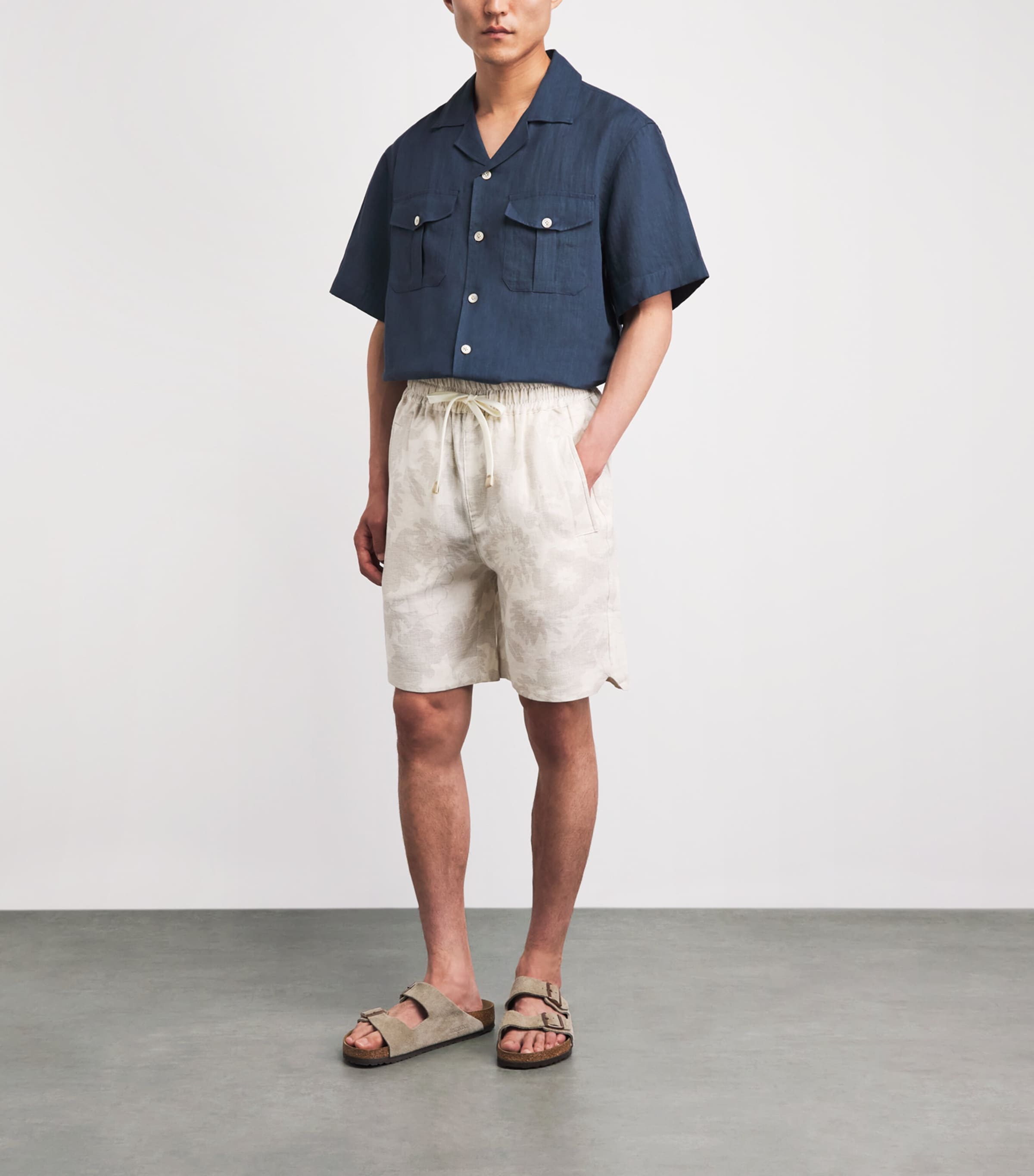 Eleventy Mens Linen Printed Bermuda Shorts Sabbia E Sabbia Image 2