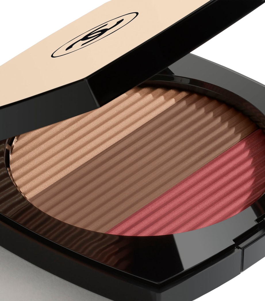 LES BEIGES Healthy Glow Sun-Kissed Powder DEEP ROSE GOLD Image 2