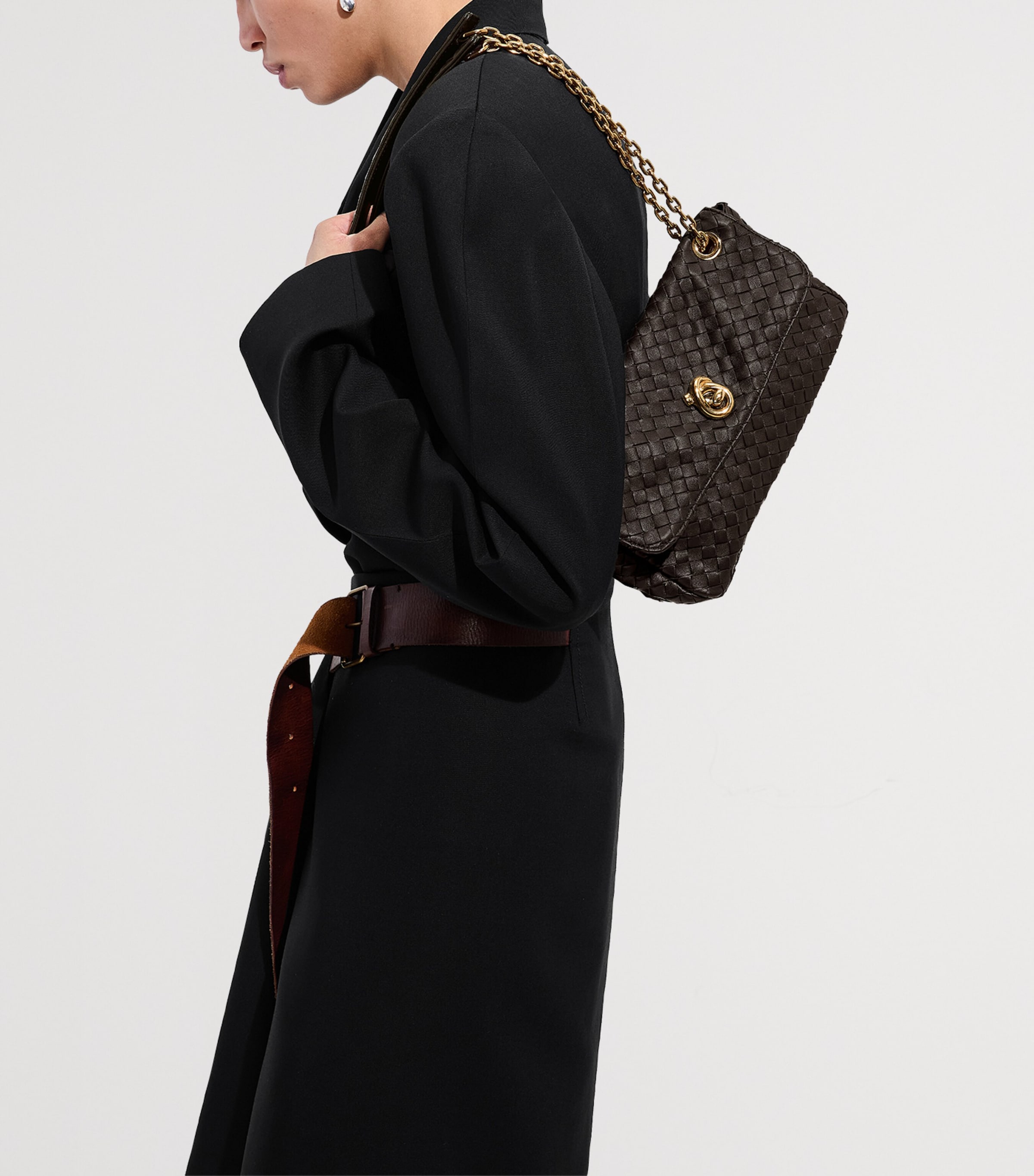 Bottega Veneta Leather Madison Shoulder Bag Image 4