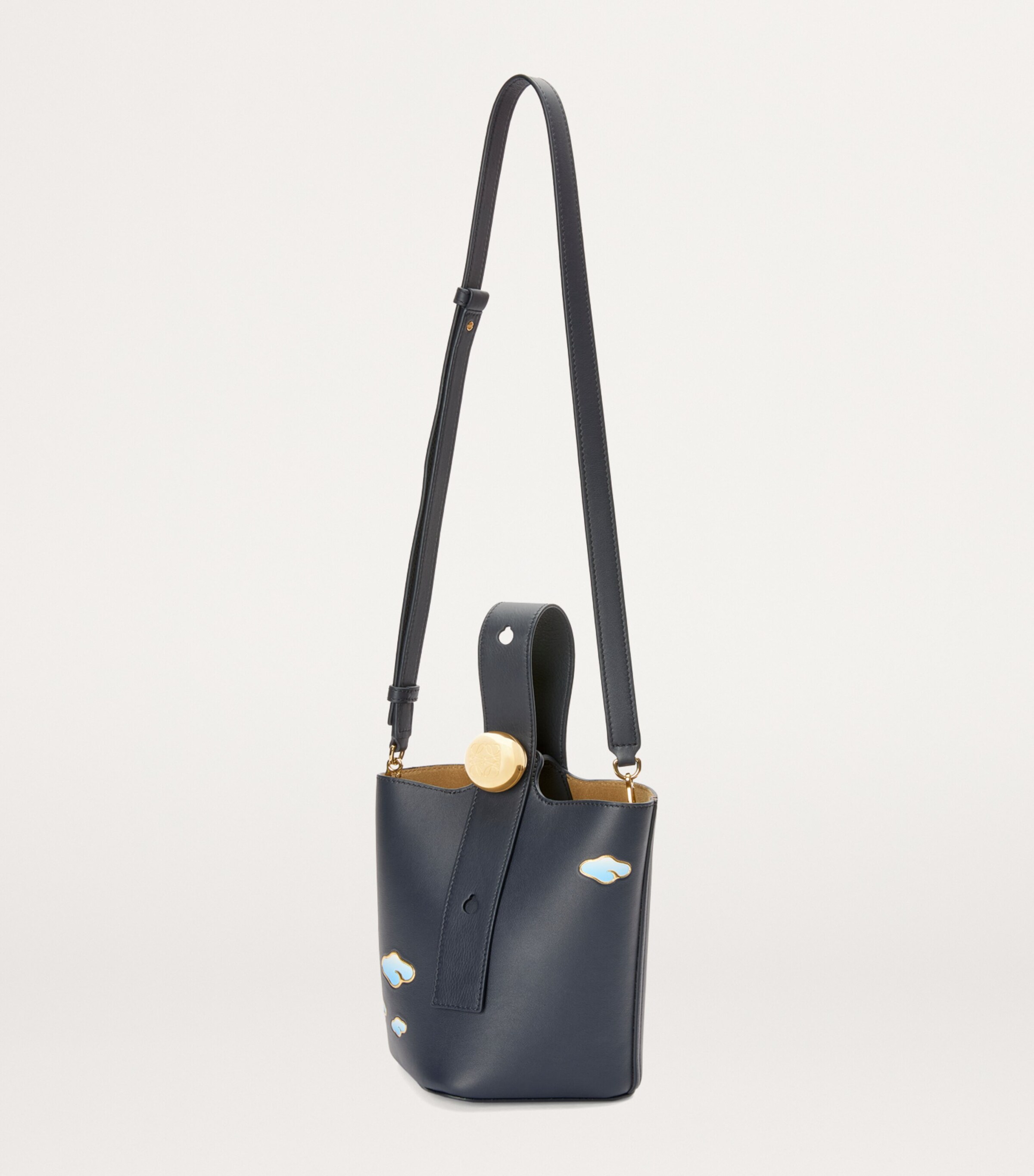 LOEWE x Suna Fujita Leather Clouds Pebble Bucket Bag Dark Ink Image 4