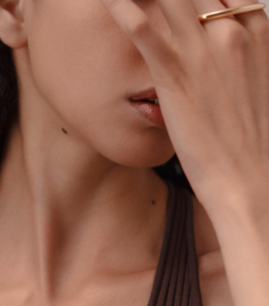 HERMÈS Plein Air Luminous Matte Skincare Foundation Pin Image 10