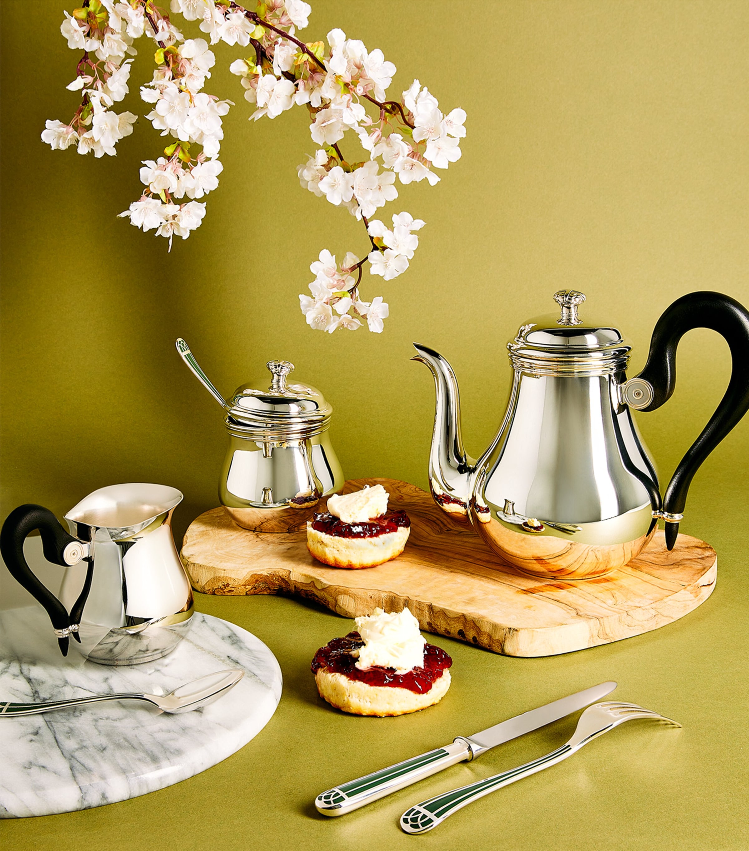 The Anniversary Georgian Collection 3-Piece Tea Set SILVER Image 2