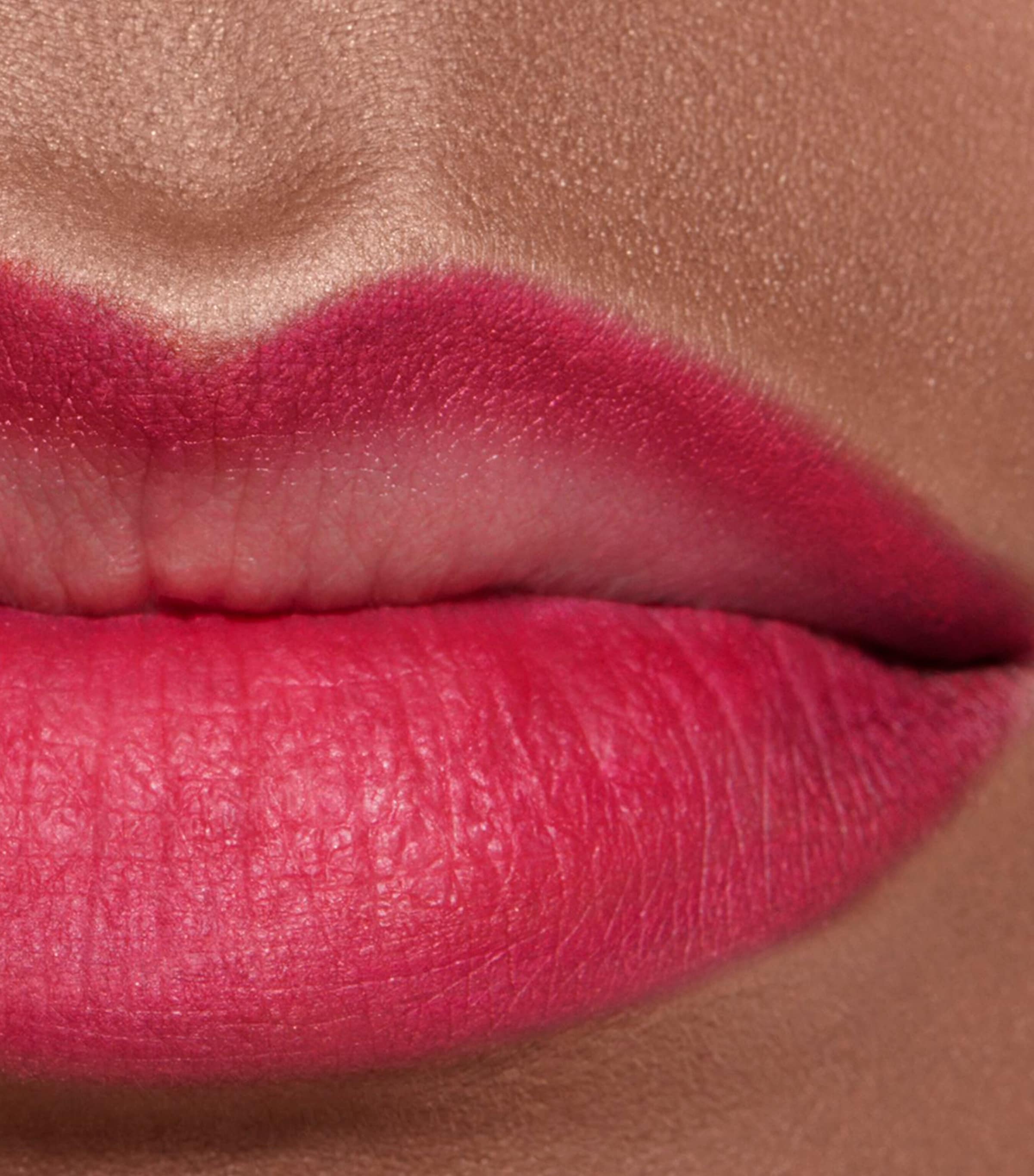 CHANEL CHANEL LE CRAYON LÈVRES Precision Lip-Defining Pencil Rose Framboise Image 5