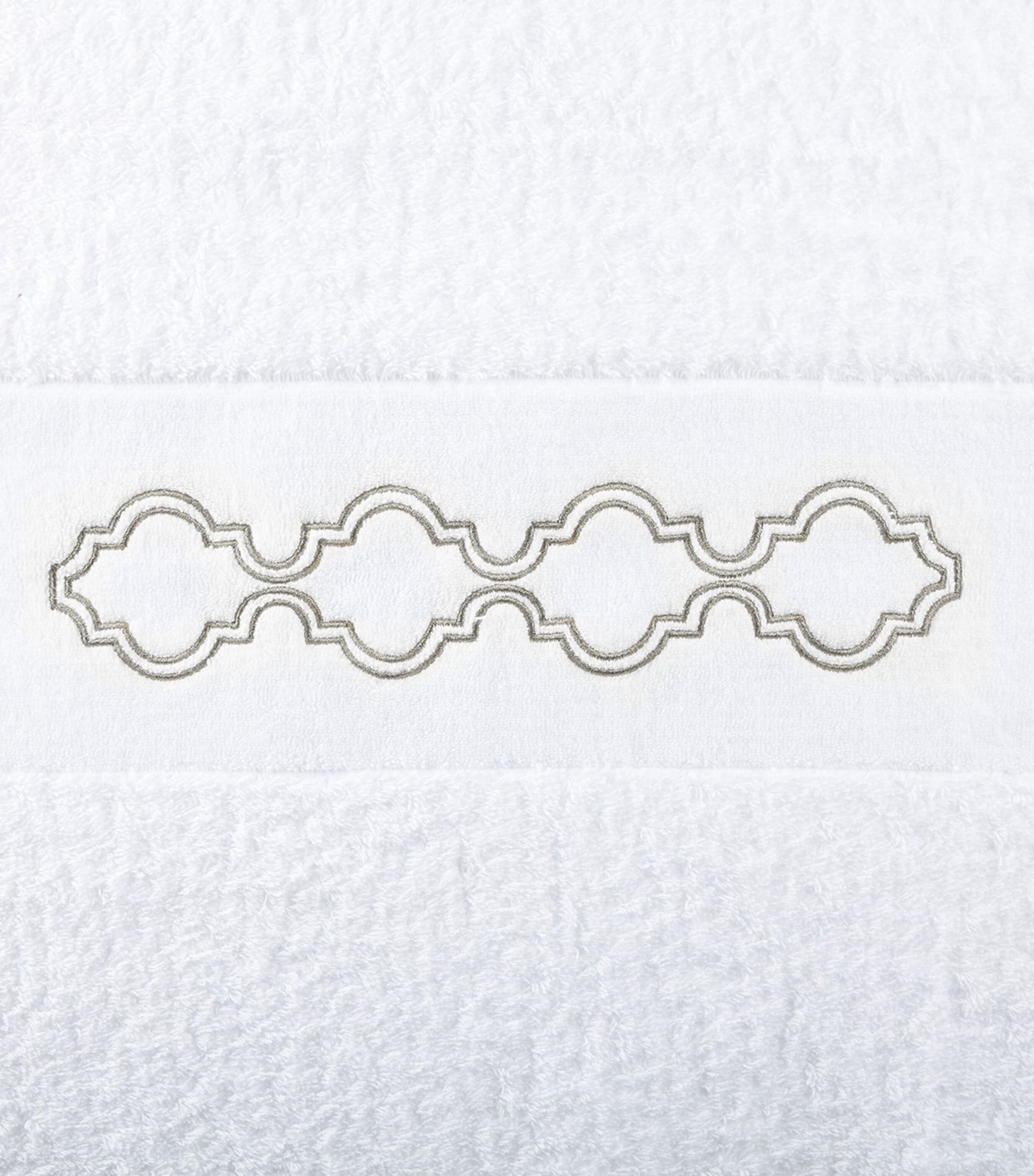 Chanti Bath Sheet (105cm x 180cm) 109 SILVER Image 2