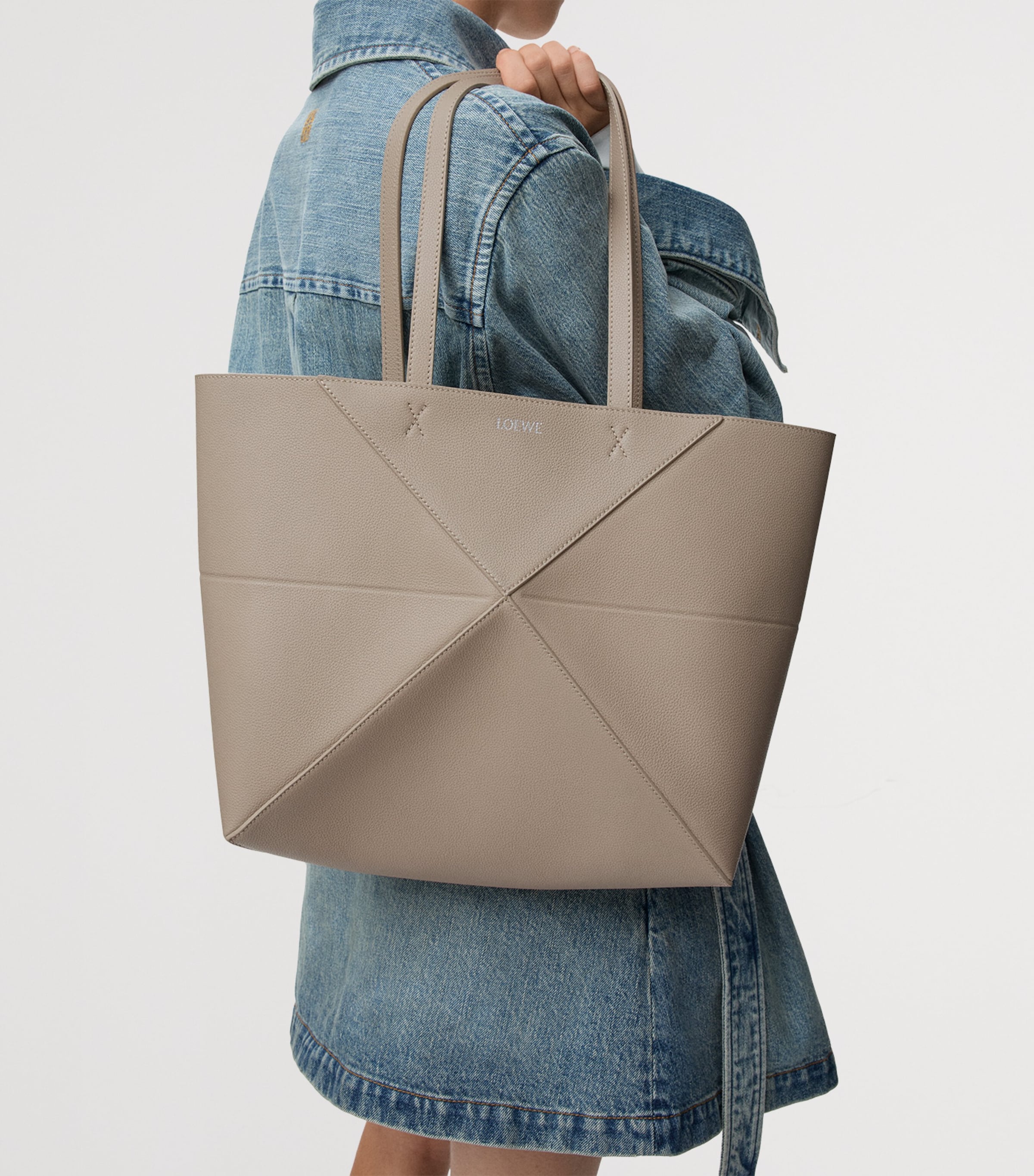 Medium Leather Puzzle Fold Tote Bag CLAY Image 8