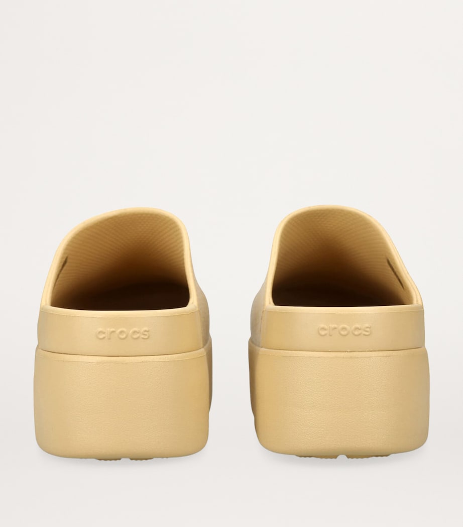 Crocs Platform Dylan Clogs Beige Image 2