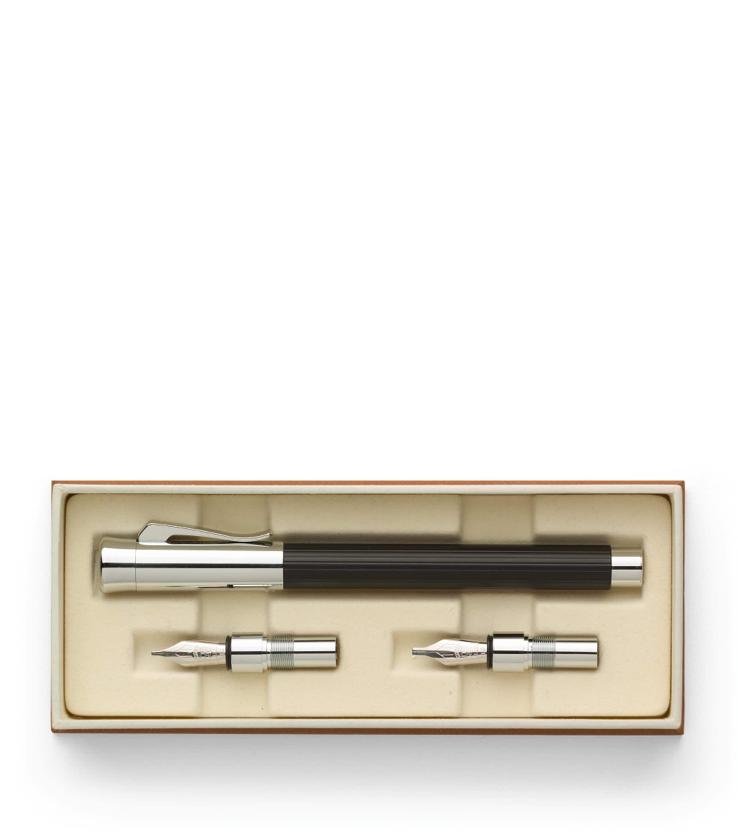 Graf Von Faber-castell Tamitio Calligraphy Kit In Black