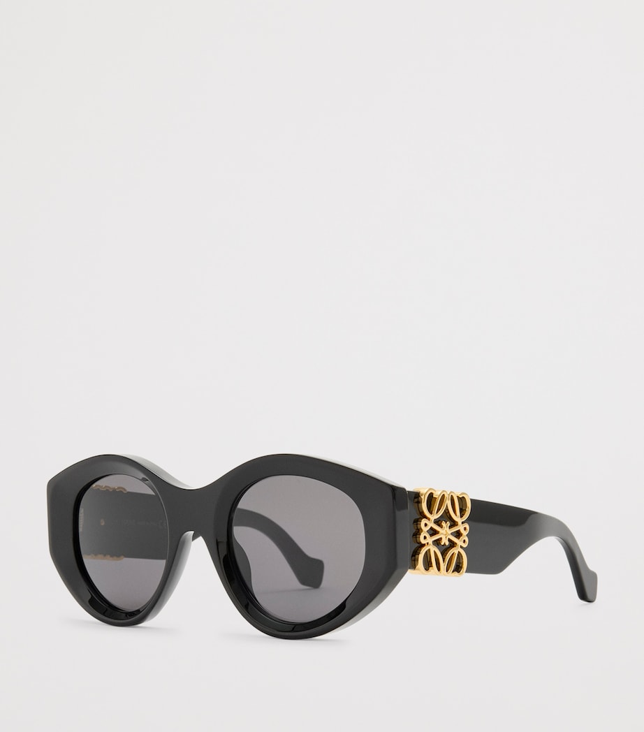LOEWE Maxi Anagram Butterfly Sunglasses Black Image 2