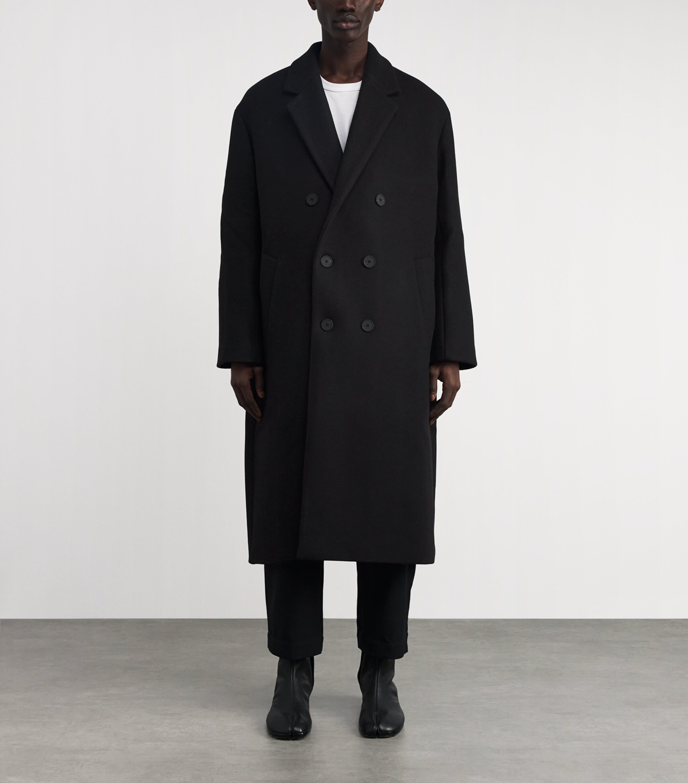 STUDIO NICHOLSON DELUM マックコートダブルラペルMsize Studio Nicholson Black Wool-Blend Double-Breasted Diall Overcoat