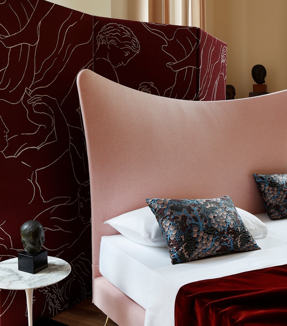 Amelia Nº4 Bed PINK Image 4