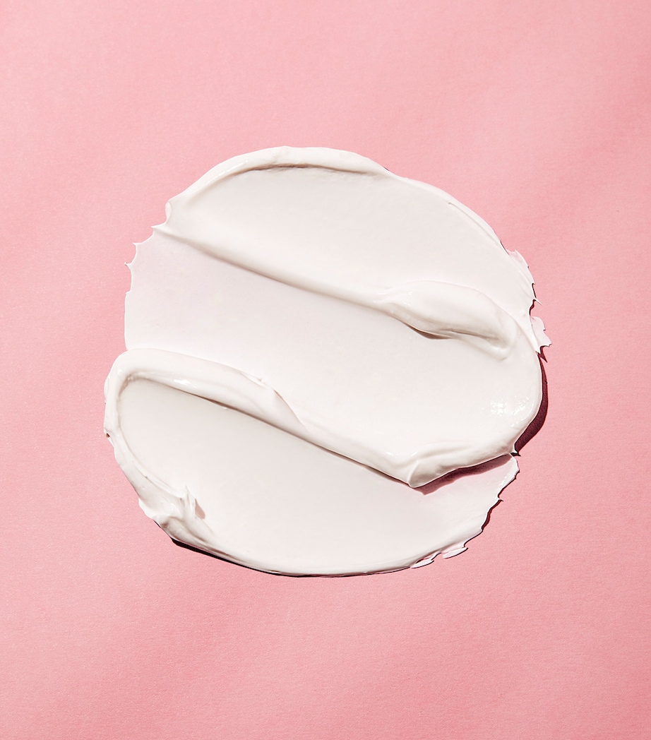 HYDRATE & NOURISH Age Defence Retinol Day Moisturiser SPF 30 NO COLOUR Image 7