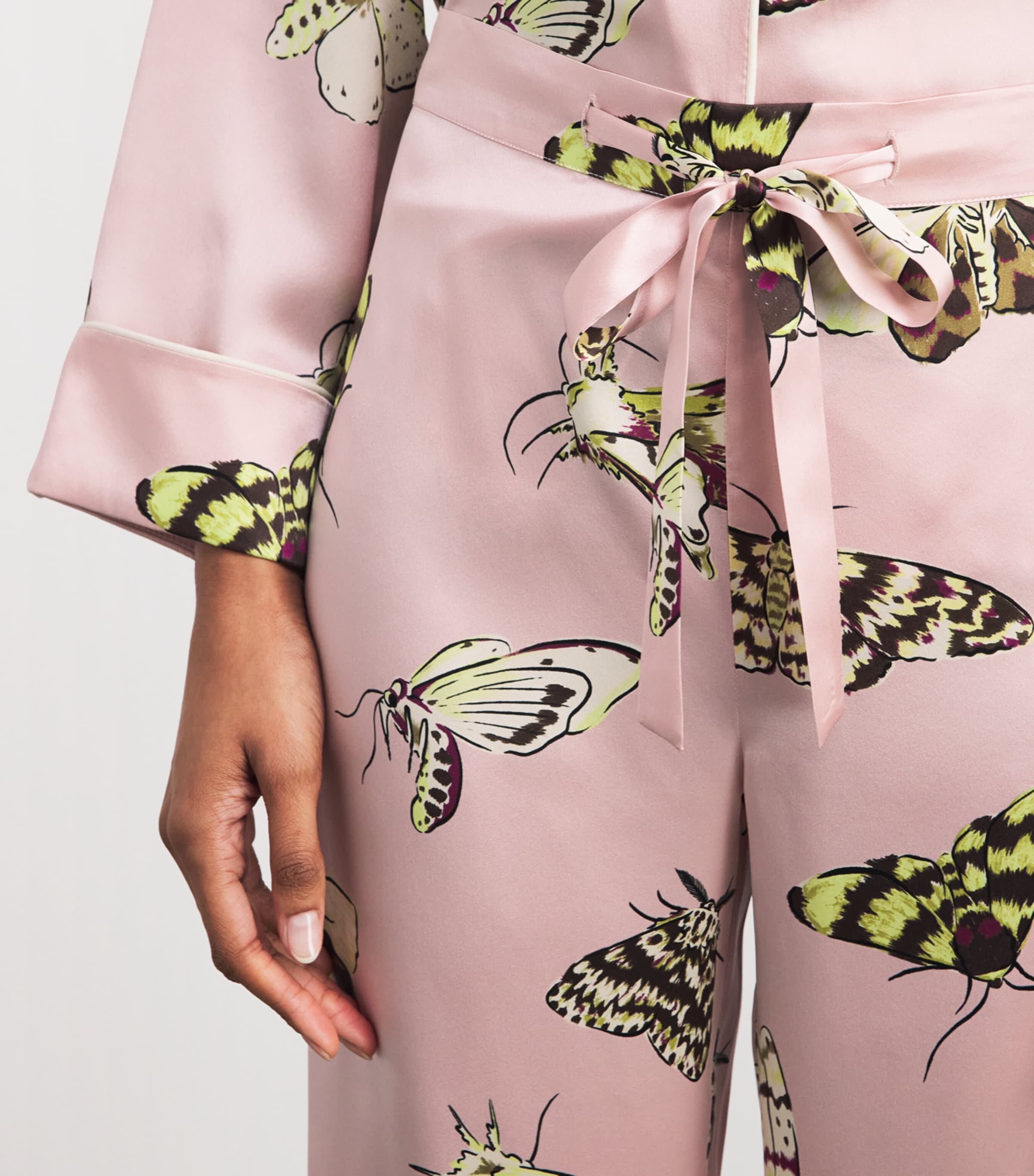 Olivia von Halle Womens Silk Moths Lila Pyjama Set Elda Image 3