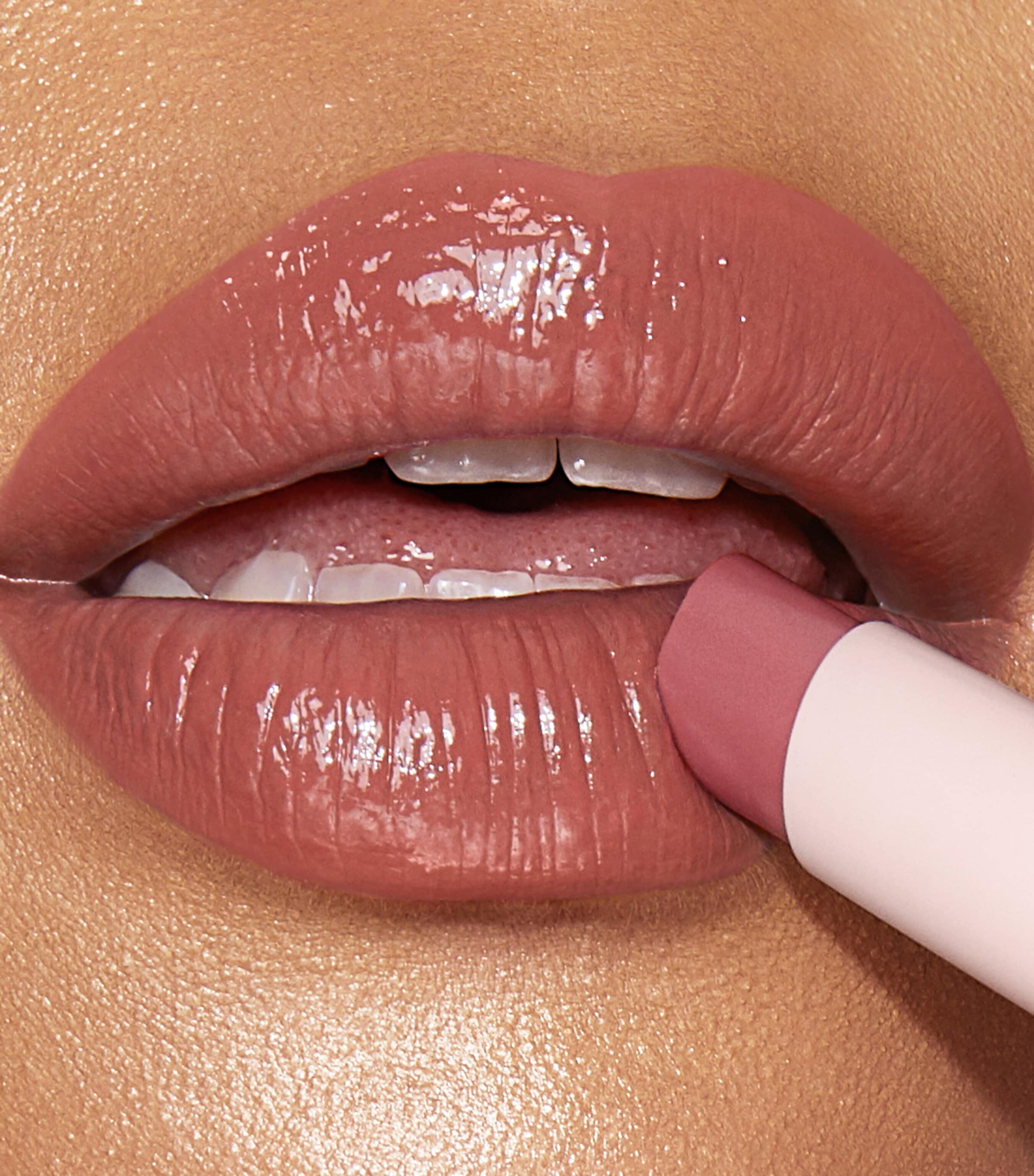 Hyaluronic Happikiss PILLOW TALK Image 3