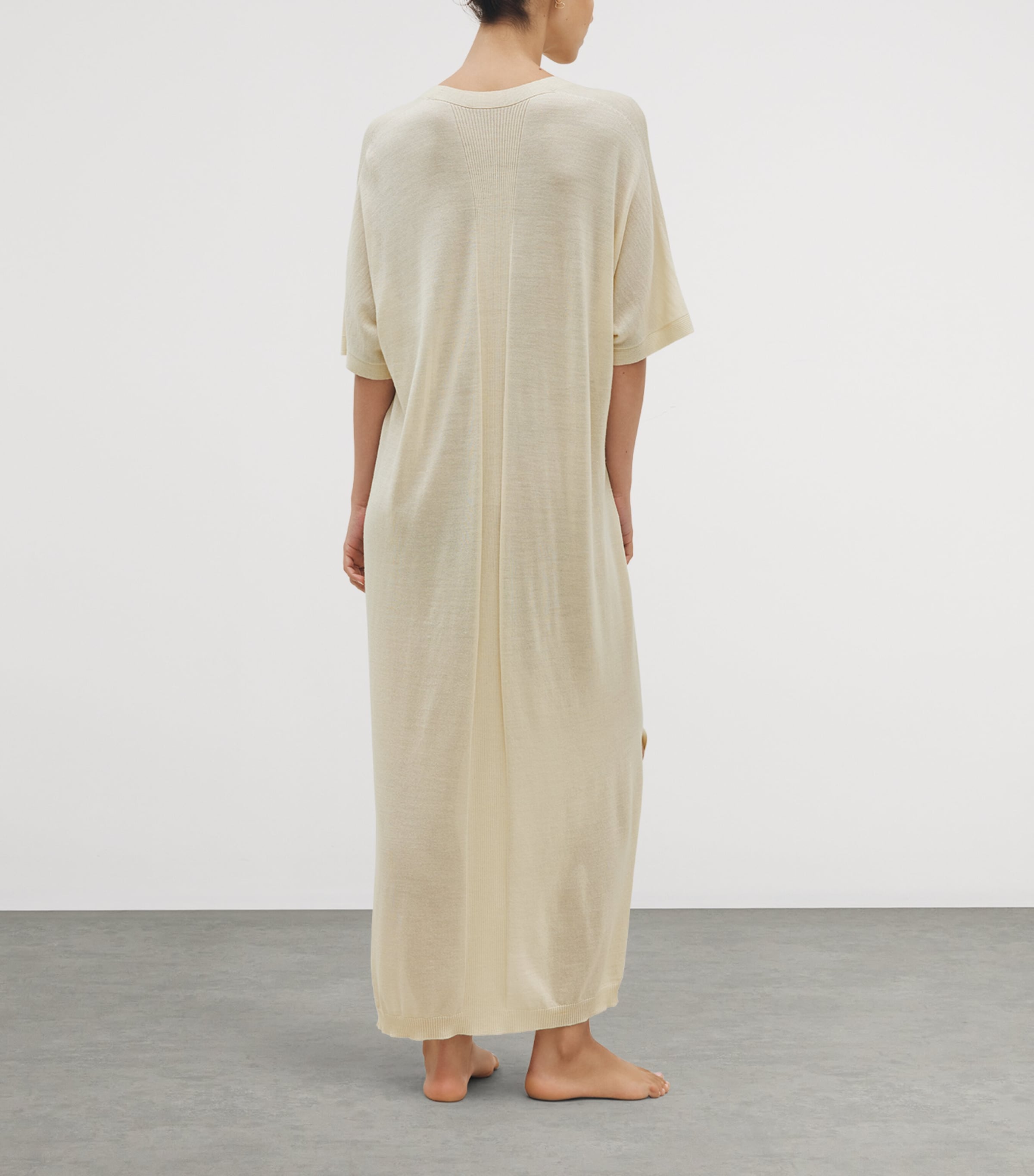 SHLEEP Womens Merino-Silk V-Neck Kaftan Ivory Tusk Image 3