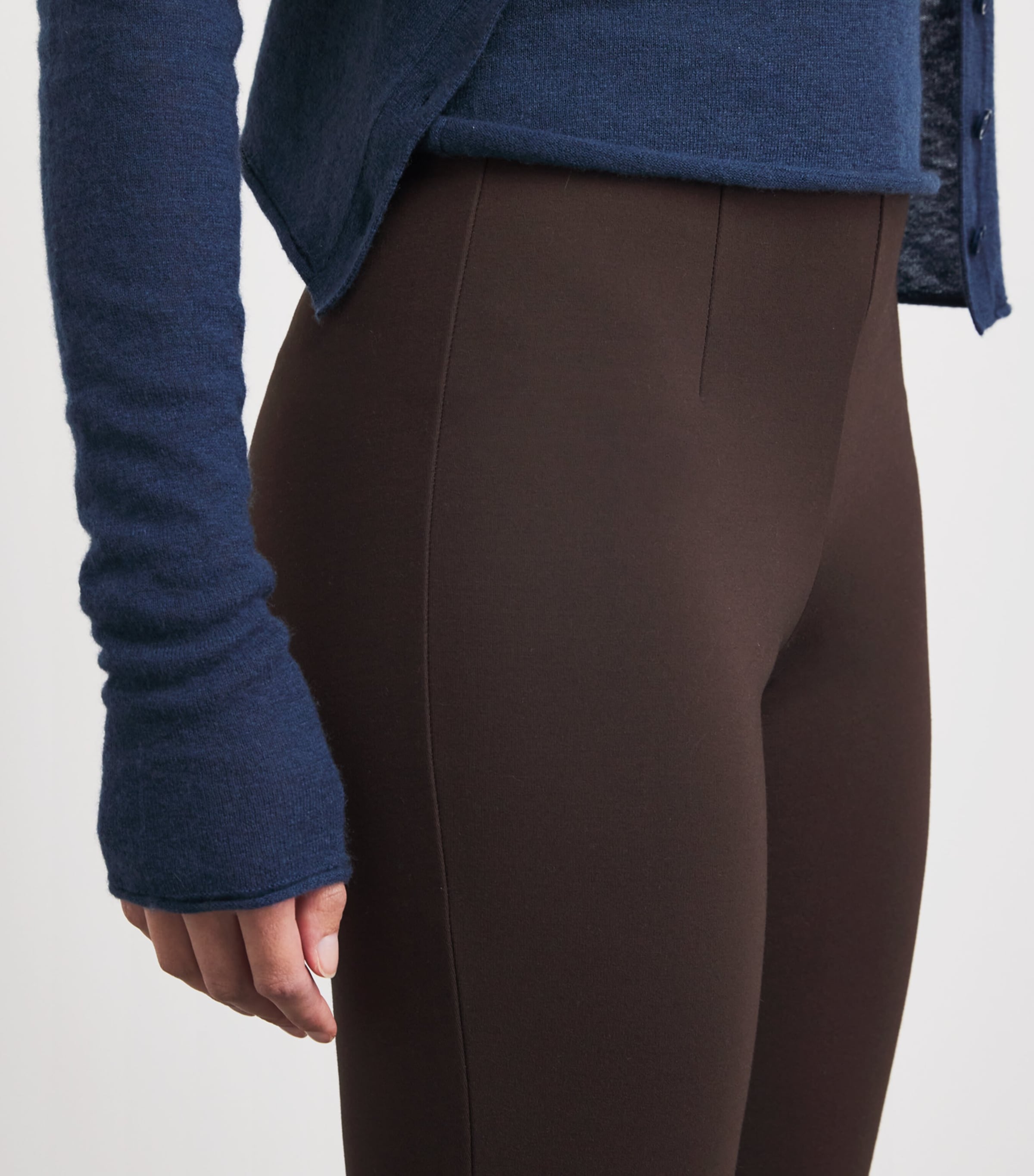 Skims Womens Pintuck Straight Trousers Espresso Image 3