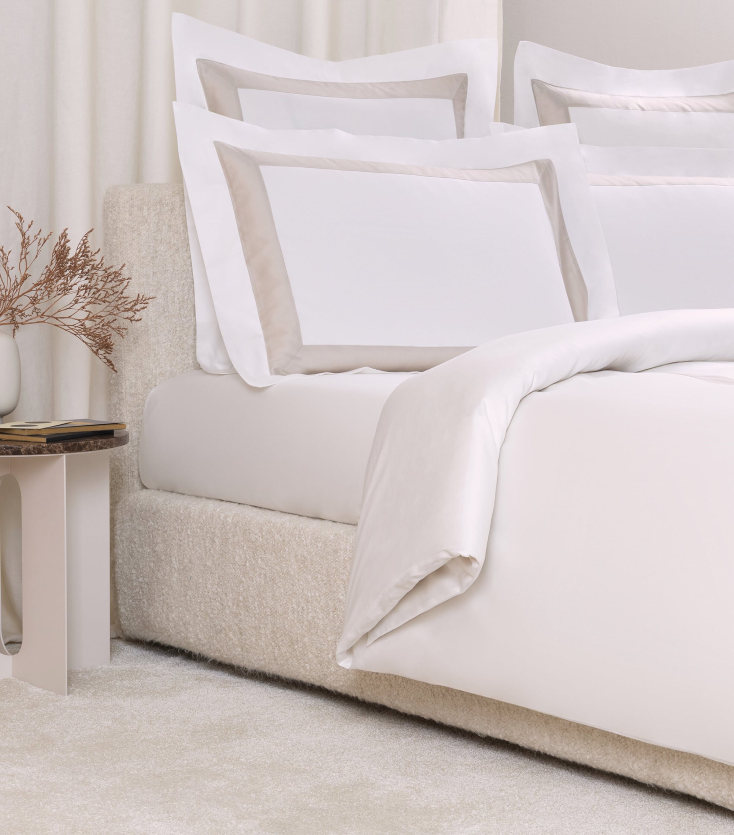 Frette Cotton Breeze Border King Duvet Cover (260cm x 240cm) Milk/greige Image 1