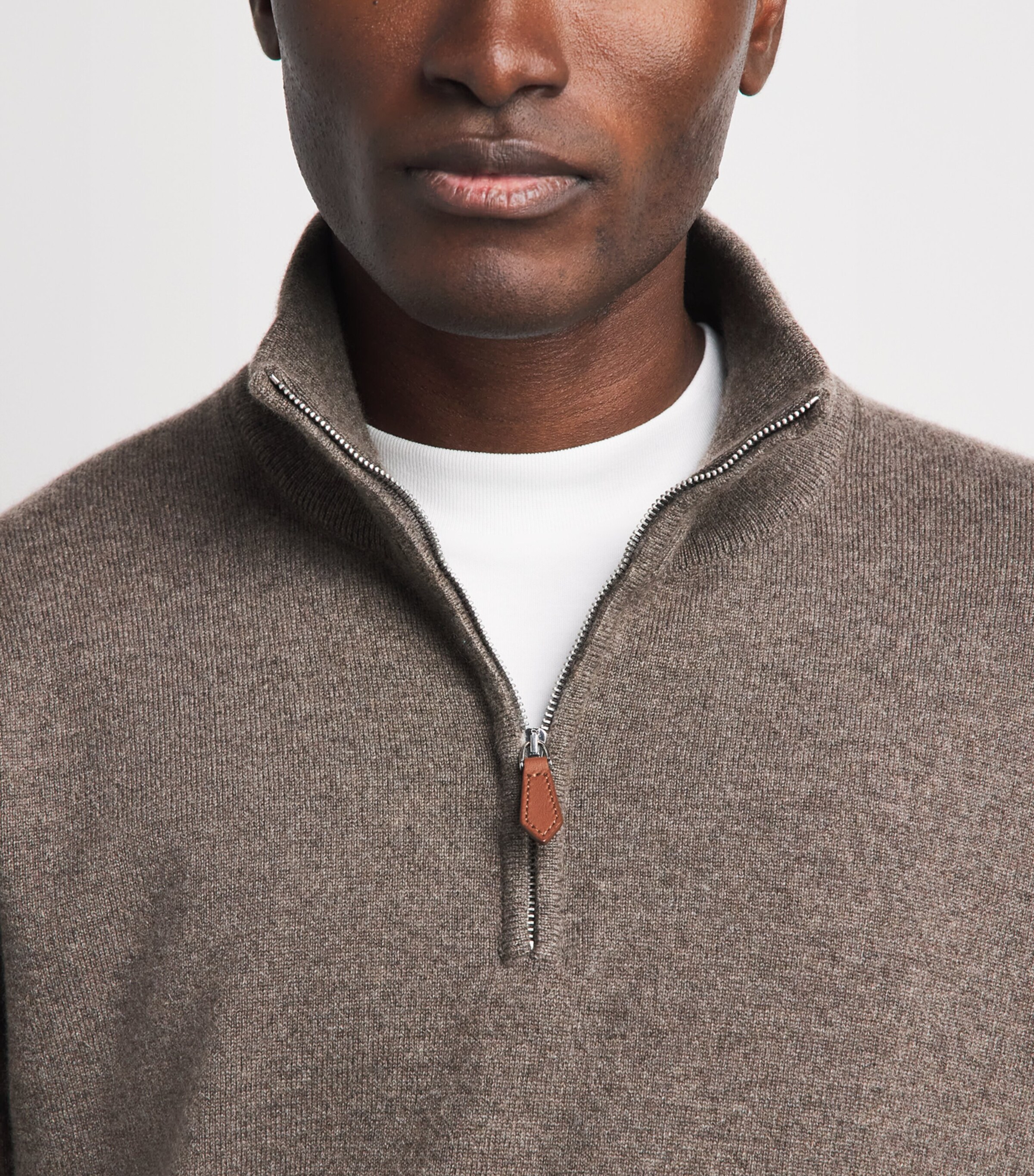 Johnstons Of Elgin Mens Cashmere Quarter-Zip Sweater Heathcot Image 3
