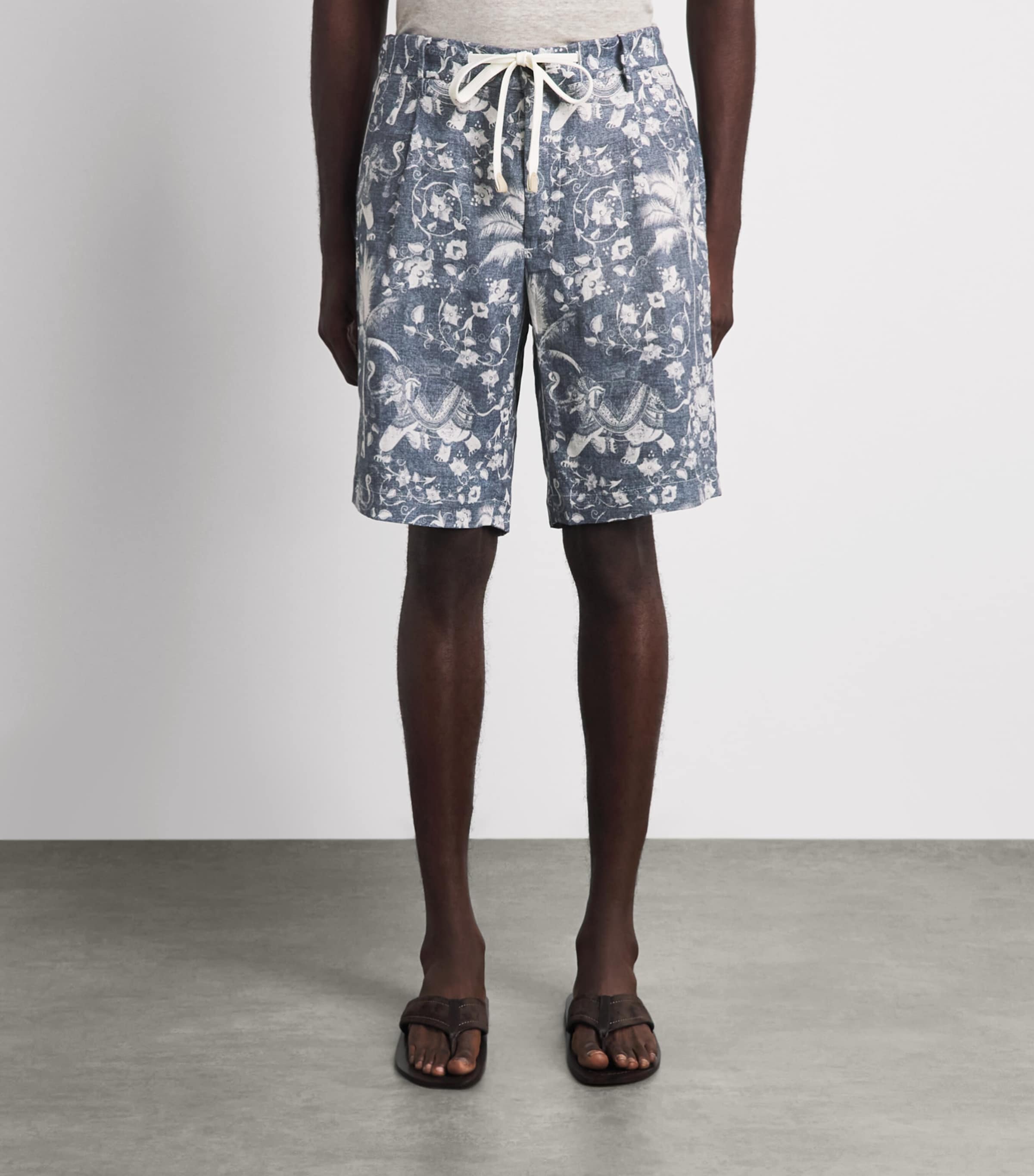 Eleventy Mens Linen Drawstring Bermuda Shorts Royal Image 4