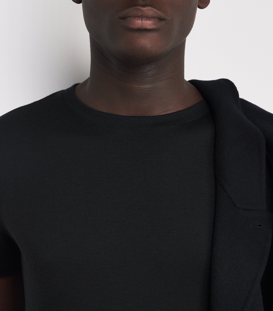 Crew-Neck T-Shirt 999 Image 6