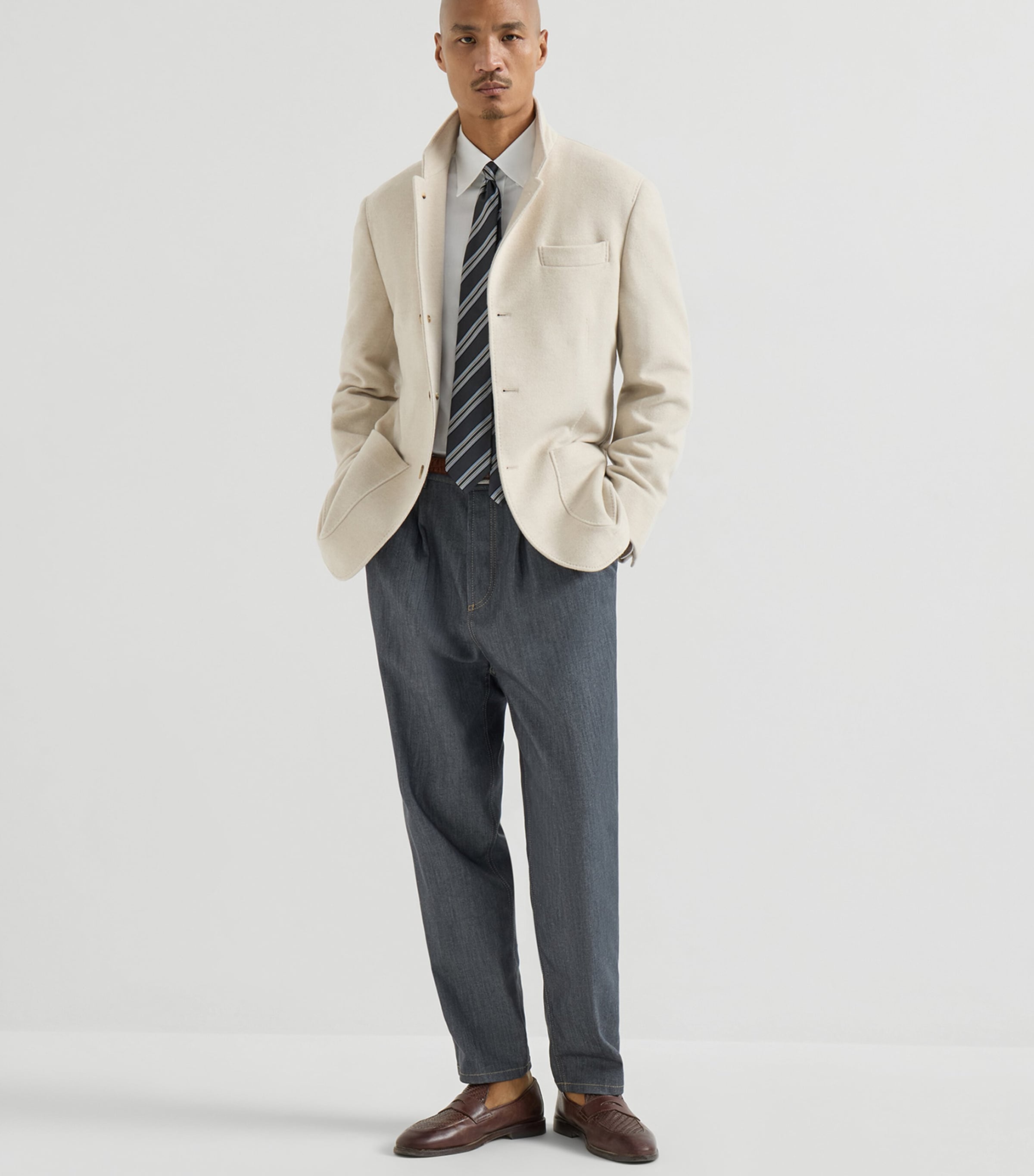 Brunello Cucinelli Mens Water-Resistant Cashmere Blazer Image 2