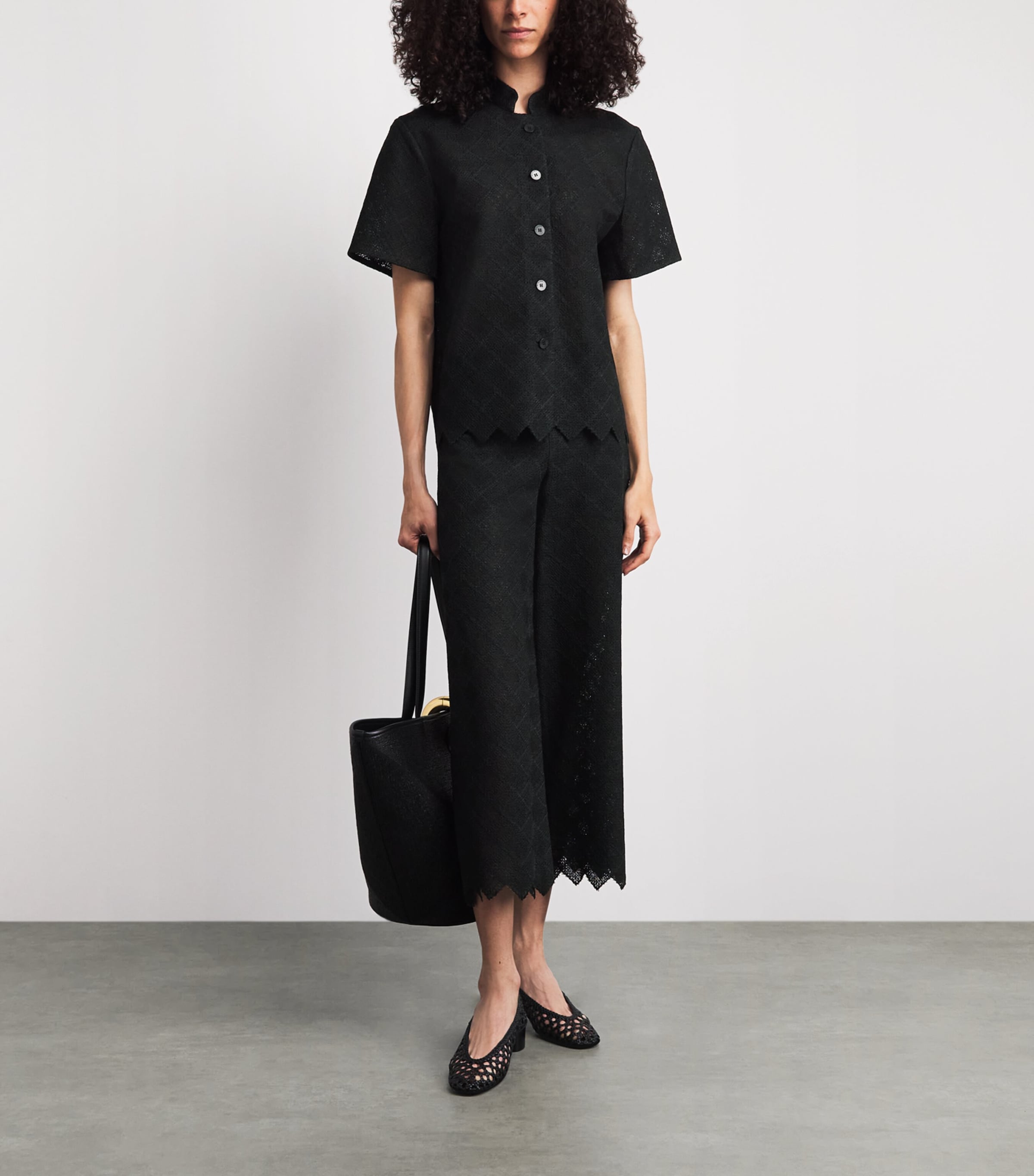 Liberowe Womens Lace Harper Shirt Black Image 2