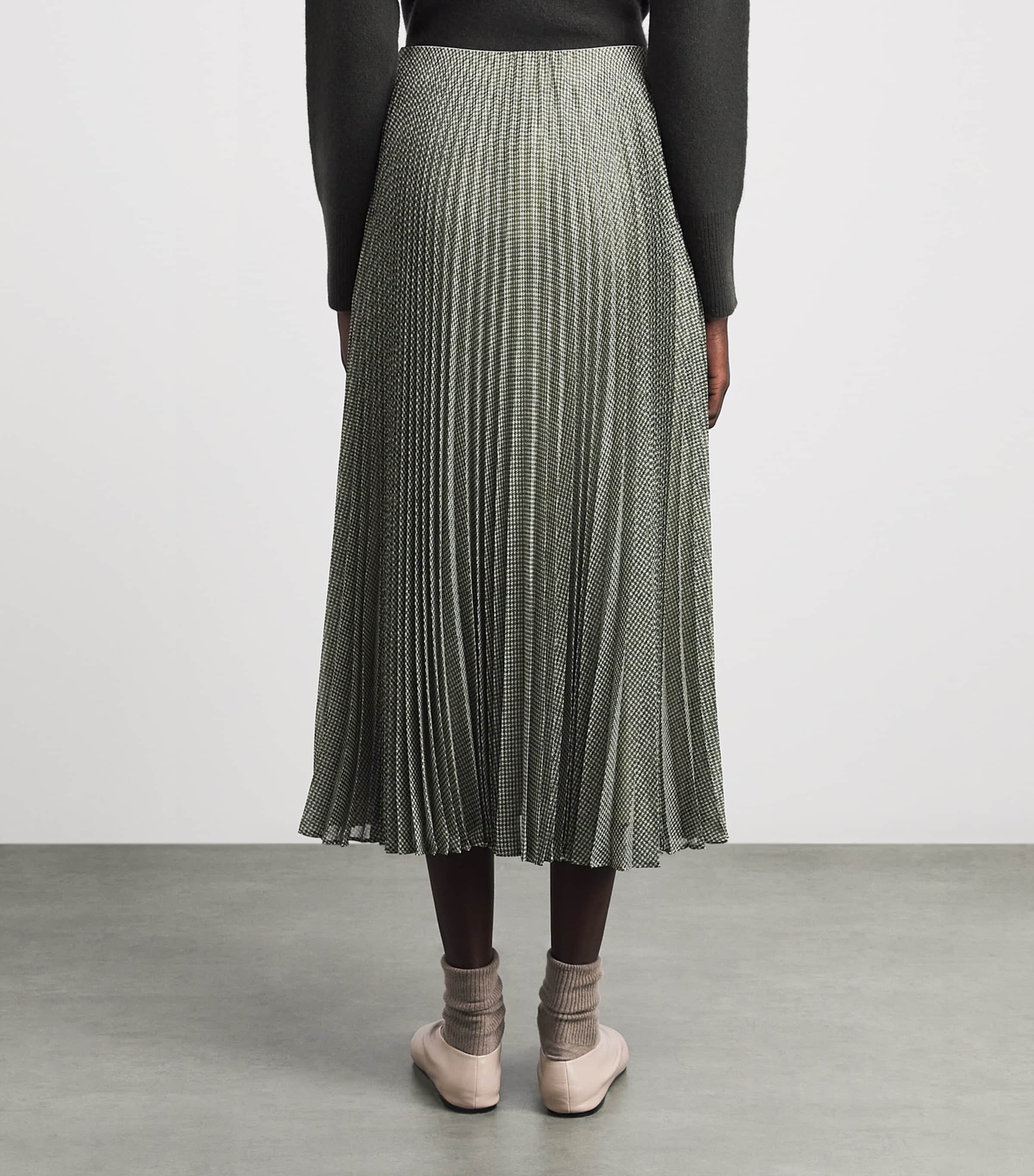 Vince Womens Pleated Midi Skirt Black/sage Image 5
