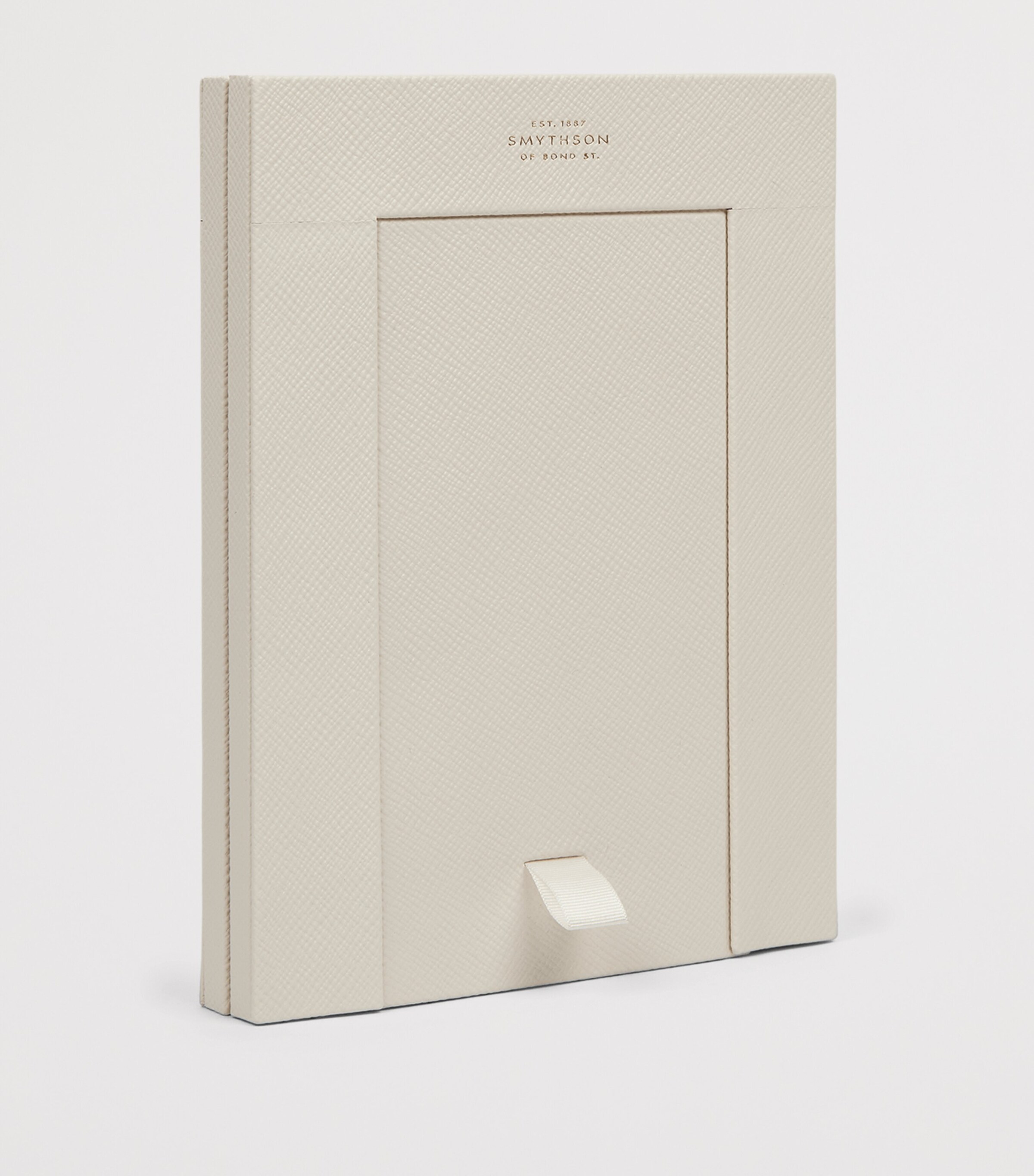 Smythson Calfskin Panama Double Frame (6” x 4”) Chalk Image 3