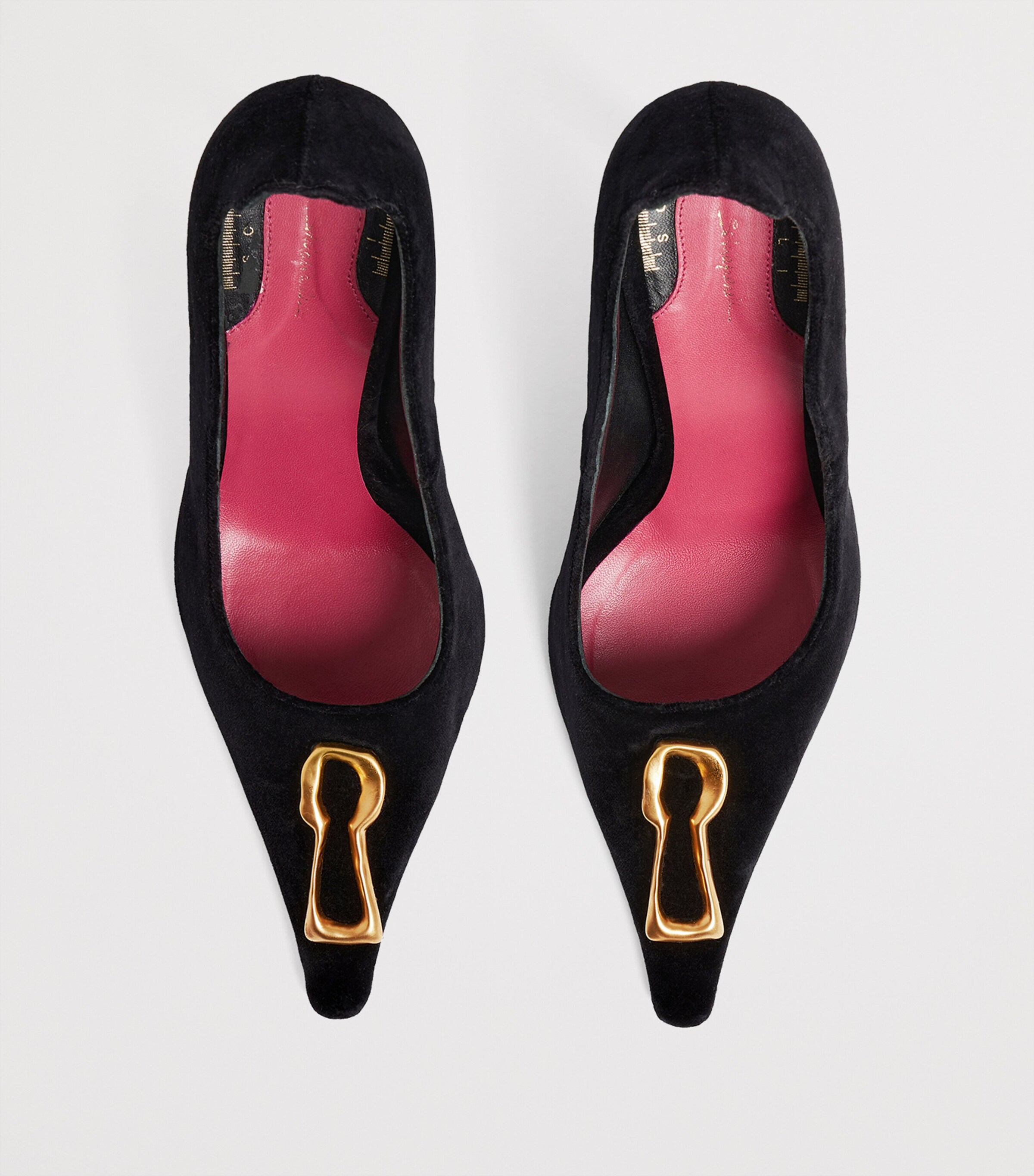 Schiaparelli Velvet Keyhole Pumps 105 Black Image 6