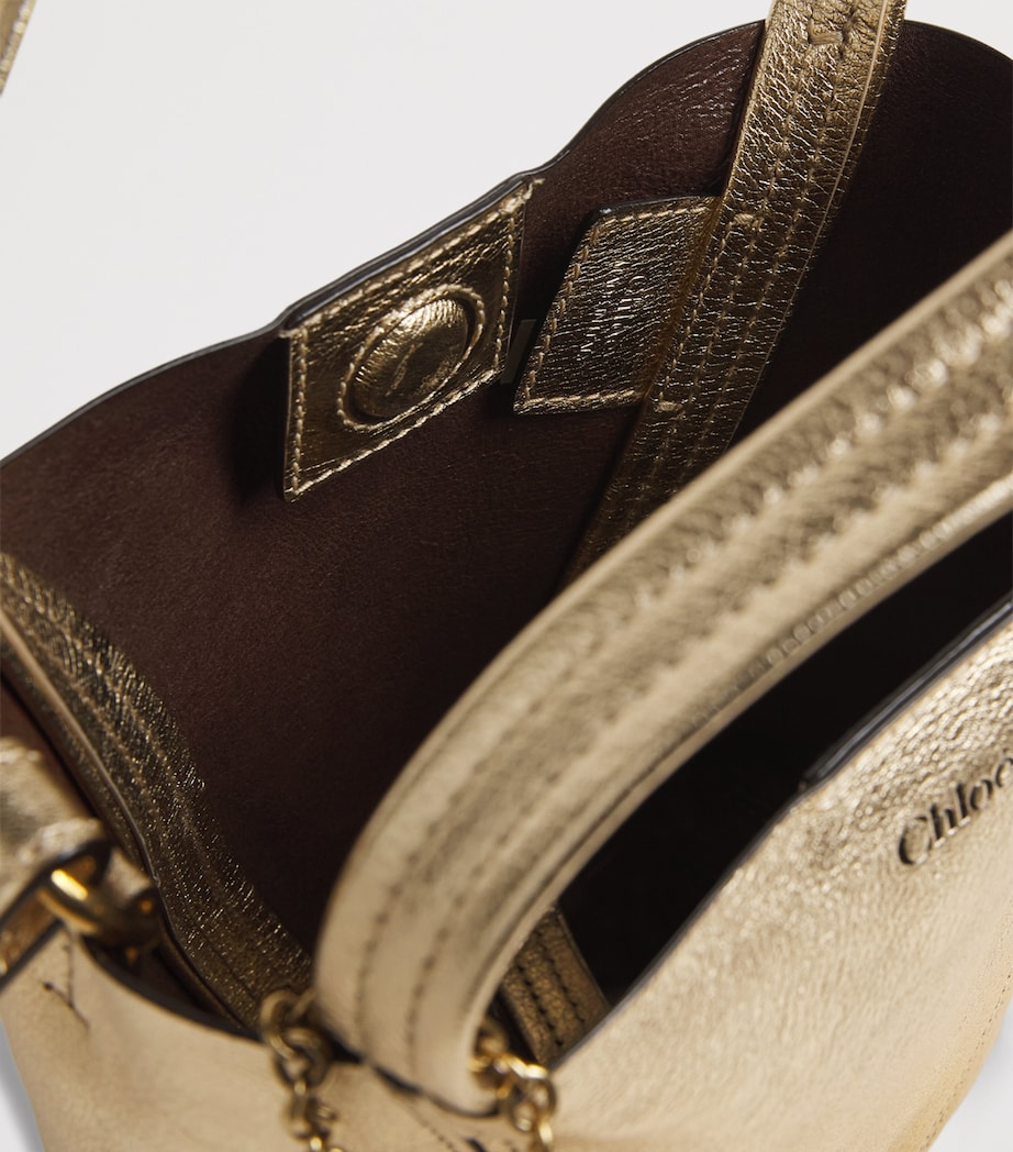 Small Leather Spin Tote Bag LIGHT GOLD Image 4