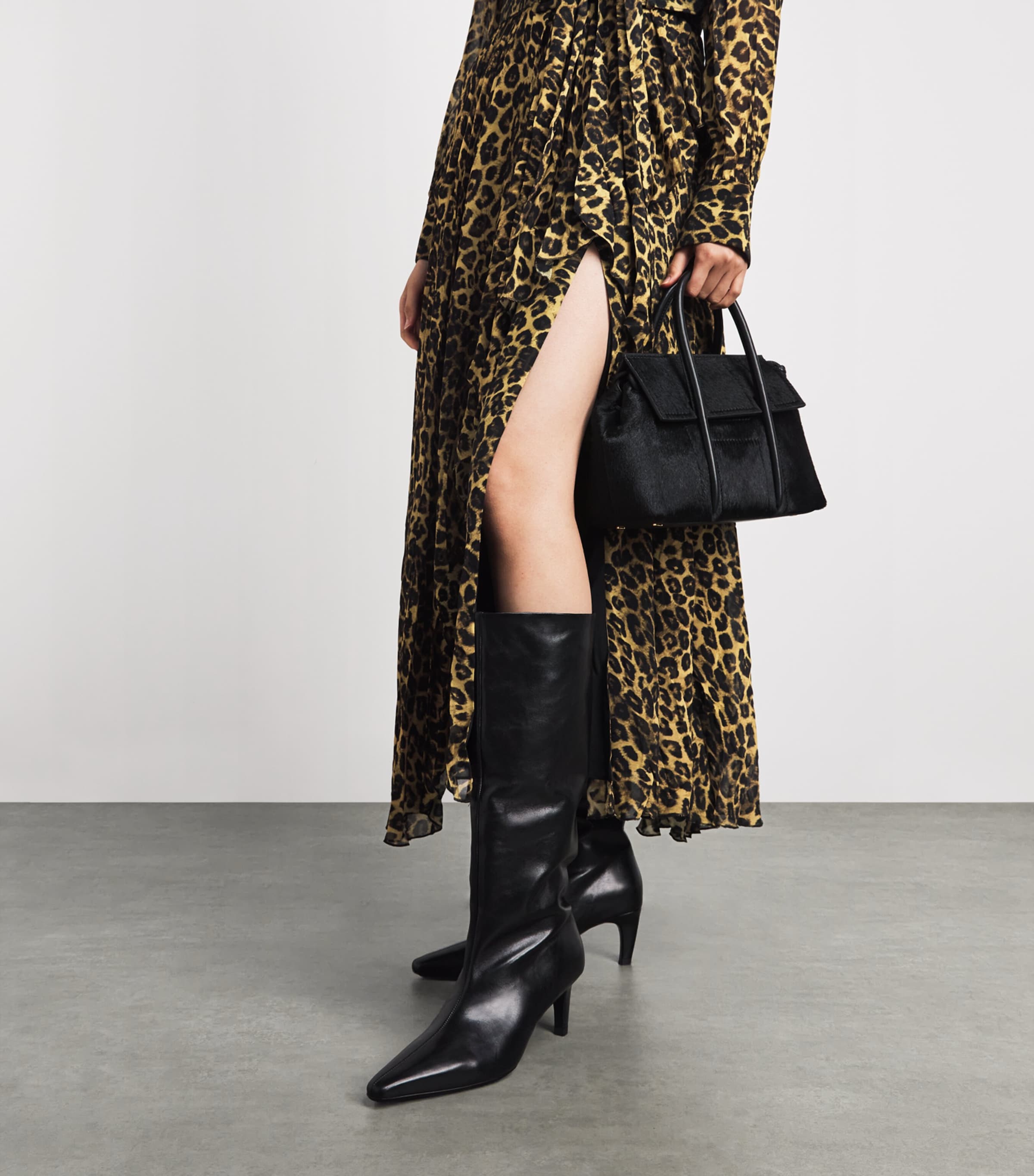 Toccin Womens Chiffon Leopard Jane Midi Dress Leopard Image 5
