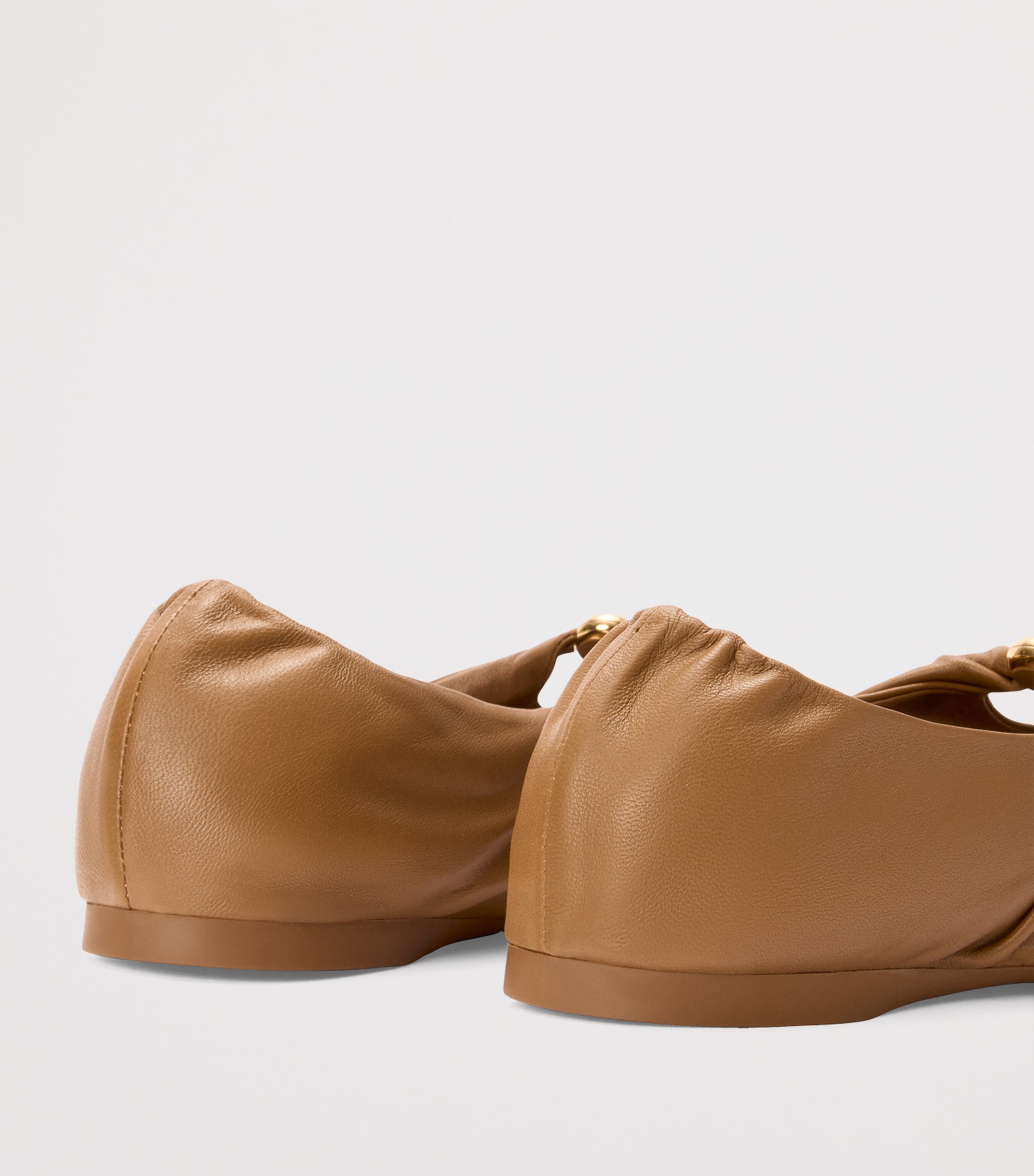 Nappa Leather Pebble Soft Ballet Flats OAK Image 5