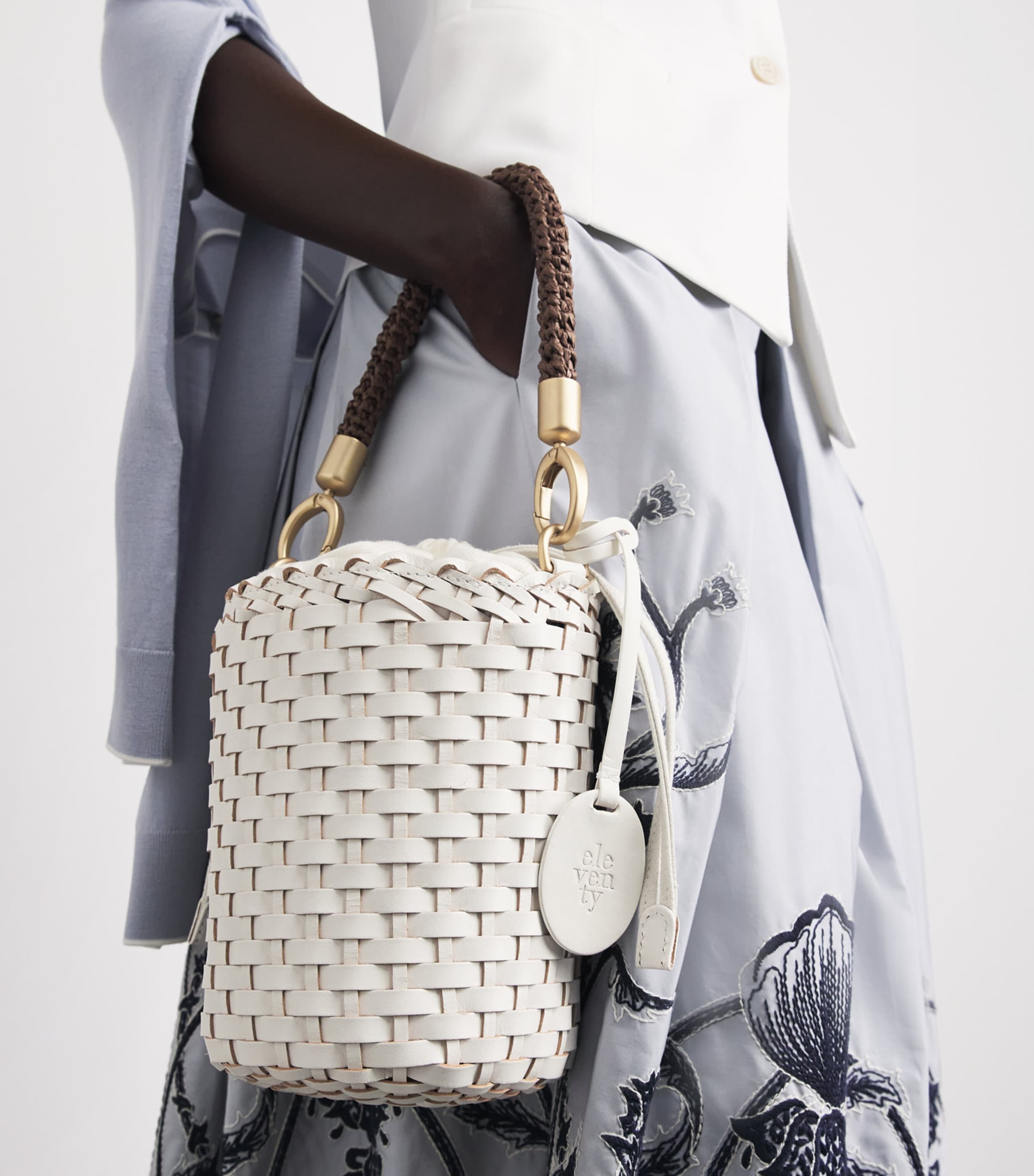 Eleventy Leather Woven Bucket Bag Avorio Image 4
