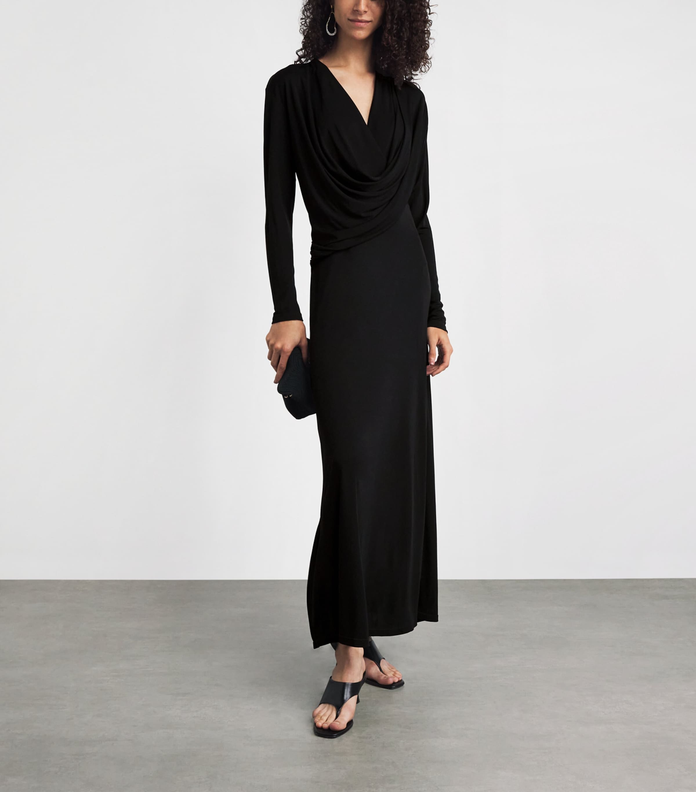 RETORI Womens Jersey Hooded Maxi Dress Black Image 2