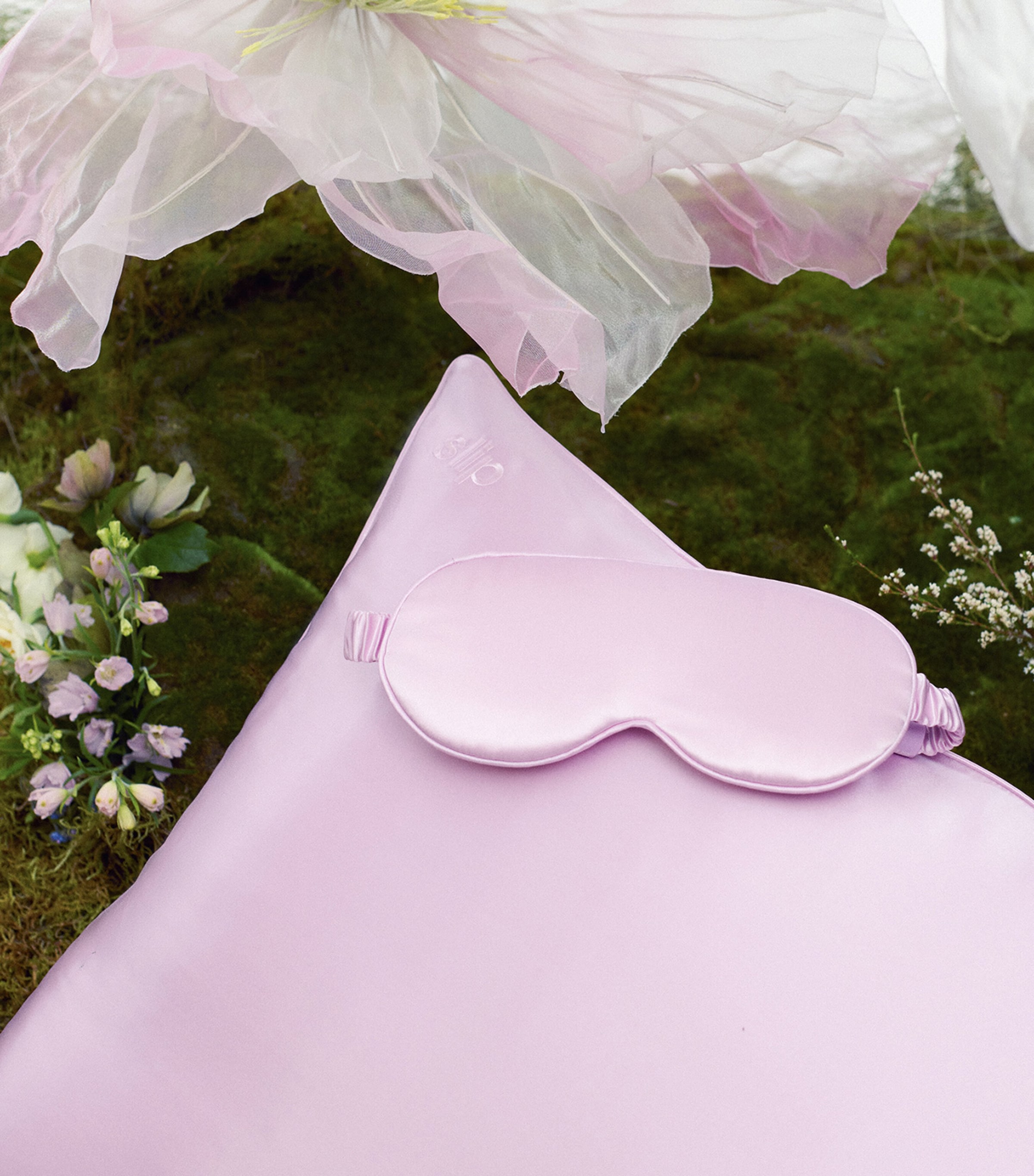 Mulberry Silk Contour Sleep Mask WILDFLOWER Image 6