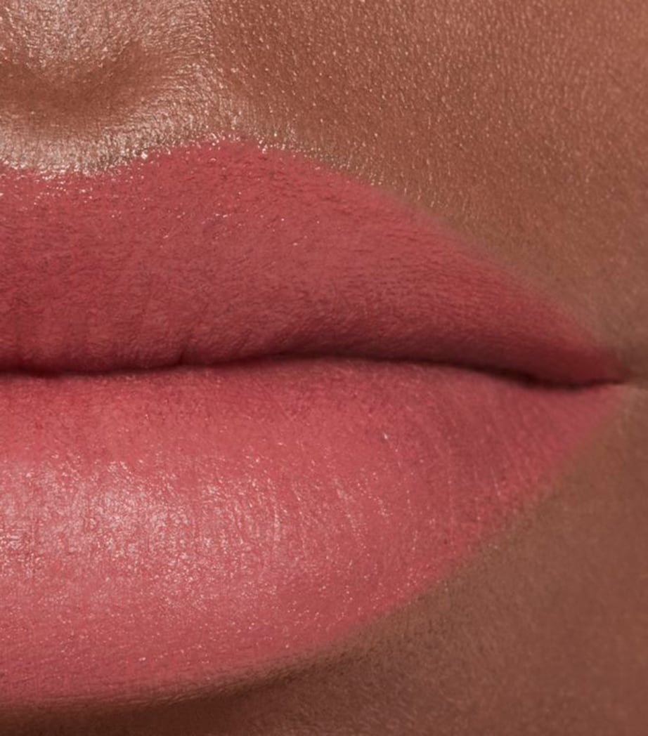 ROUGE ALLURE VELVET Luminous Matte Lip Colour ESSENTIELLE 63 Image 4