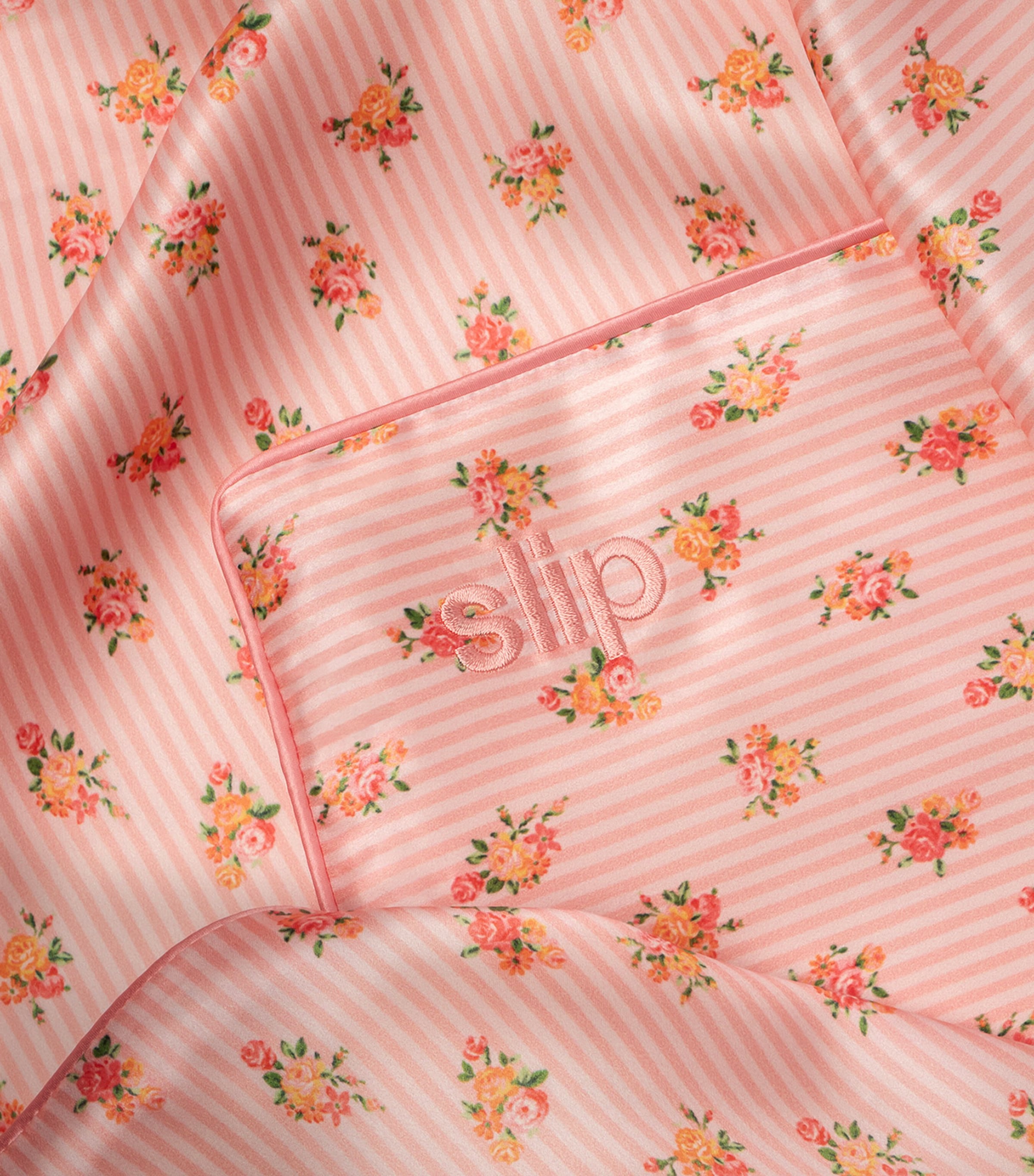 Silk Queen Pillowcase PETAL Image 5