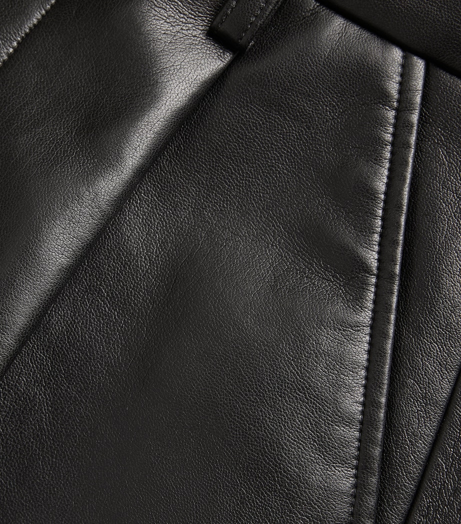 Leather-Blend Carmen Shorts BLACK Image 5