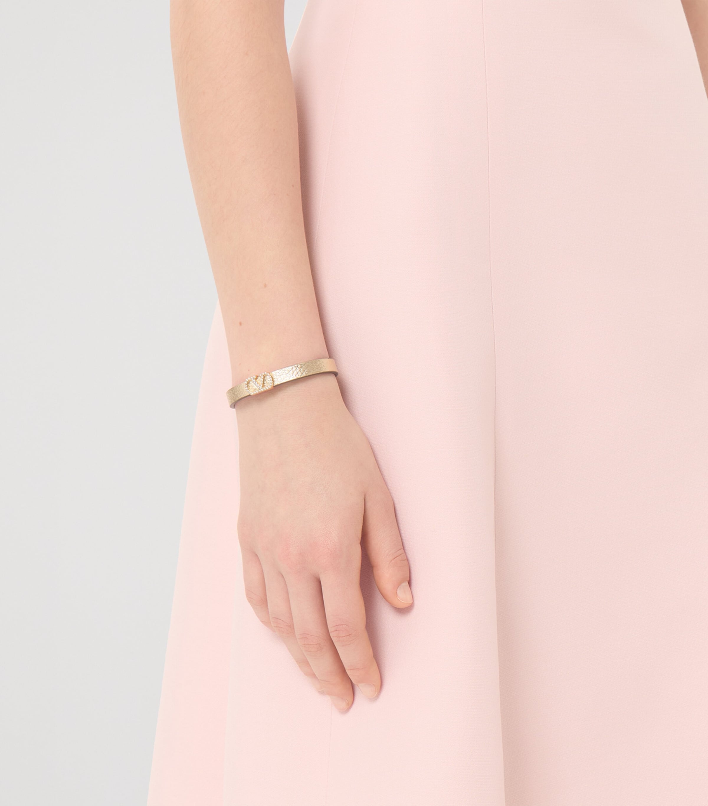 Valentino Garavani Leather VLogo Signature Bracelet Image 2