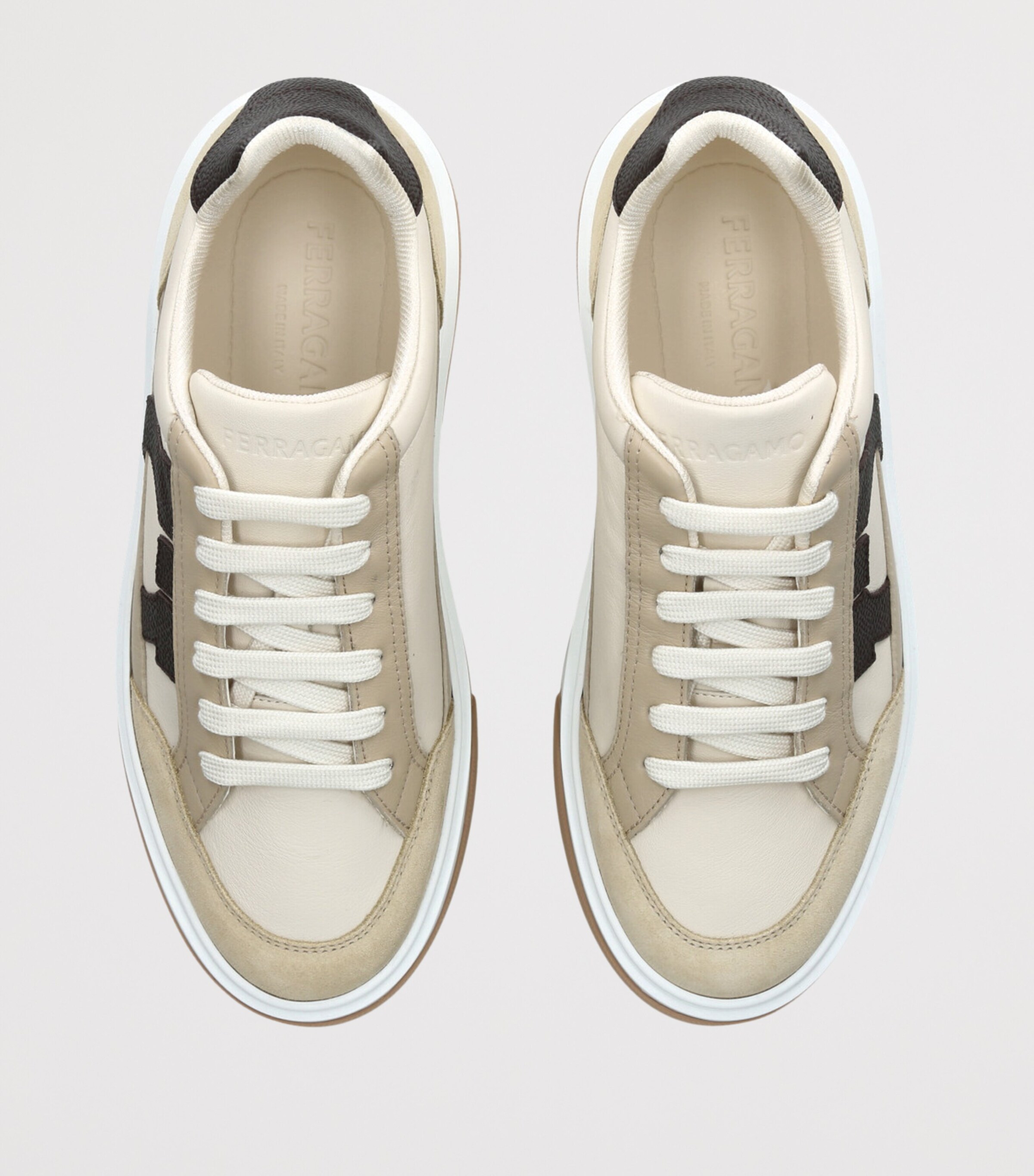 Salvatore Ferragamo Low-Top Gancini Sneakers Beige Comb Image 4