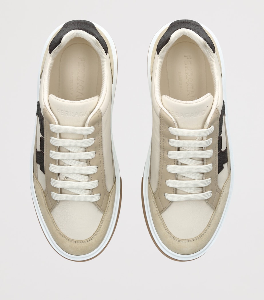 Salvatore Ferragamo Low-Top Gancini Sneakers Beige Comb Image 4