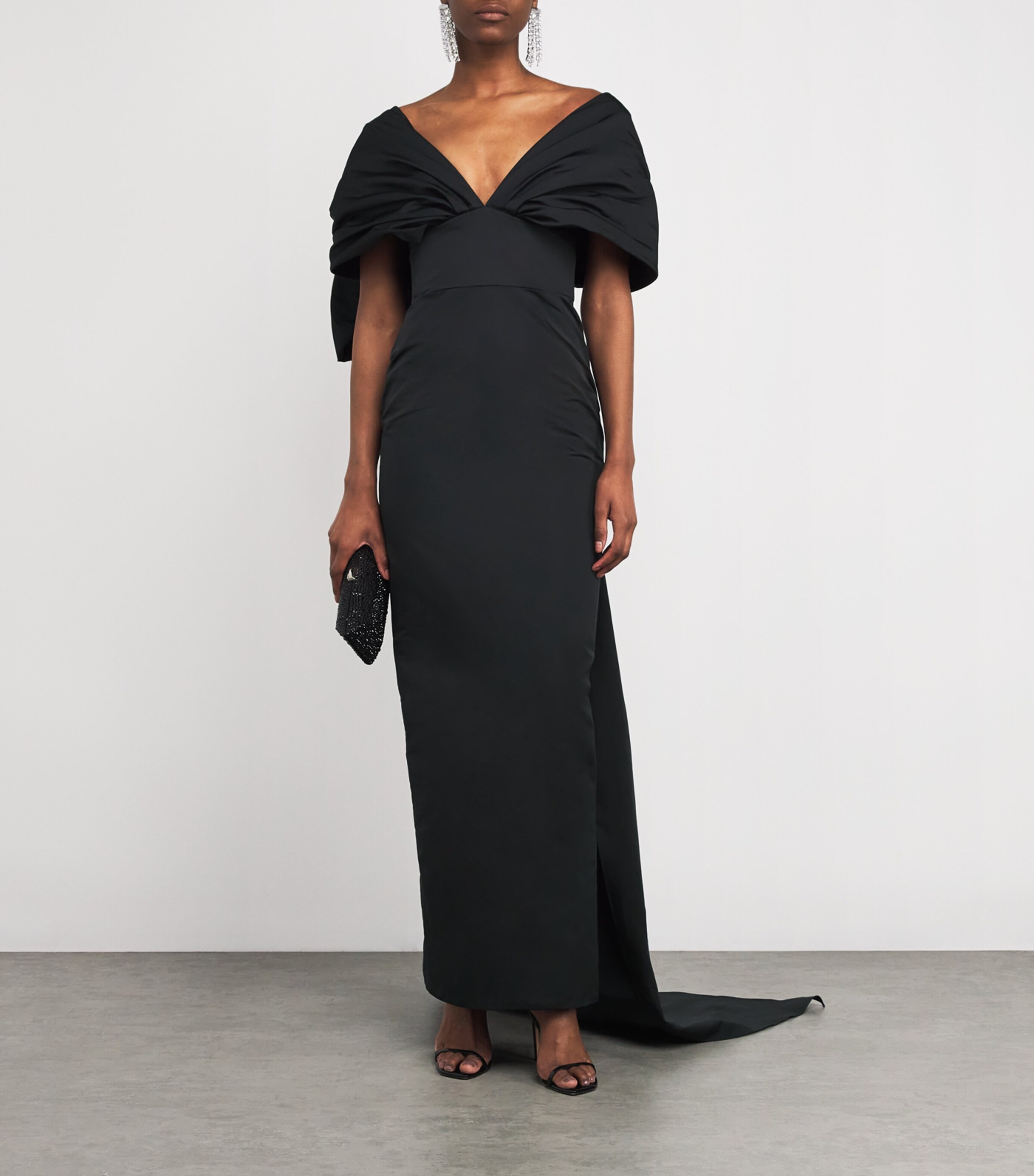 Oversized Bow Gown BLACK Image 2