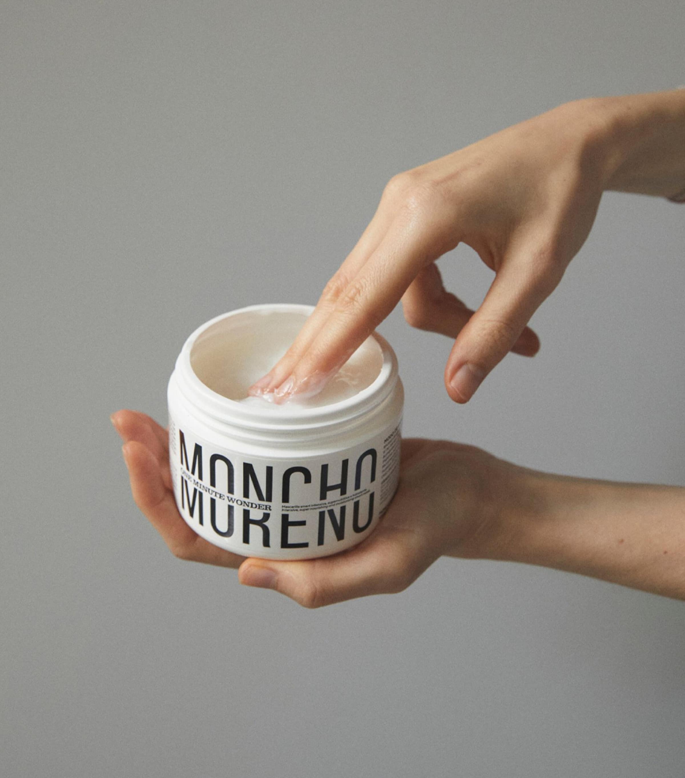 MONCHO MORENO One Minute Wonder Hair Mask (250ml) Image 5