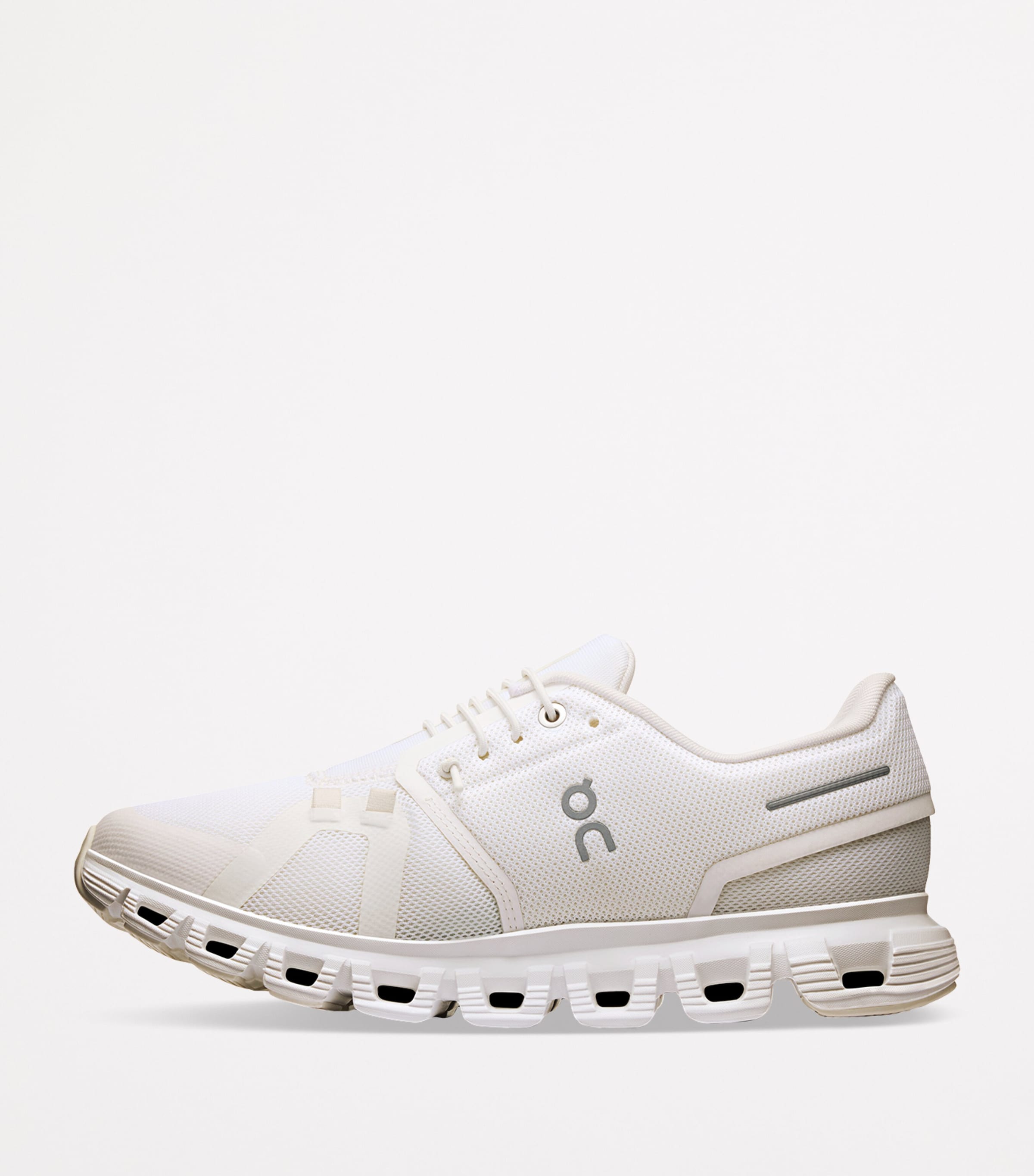 Cloud 6 Trainers WHITE/WHITE Image 5