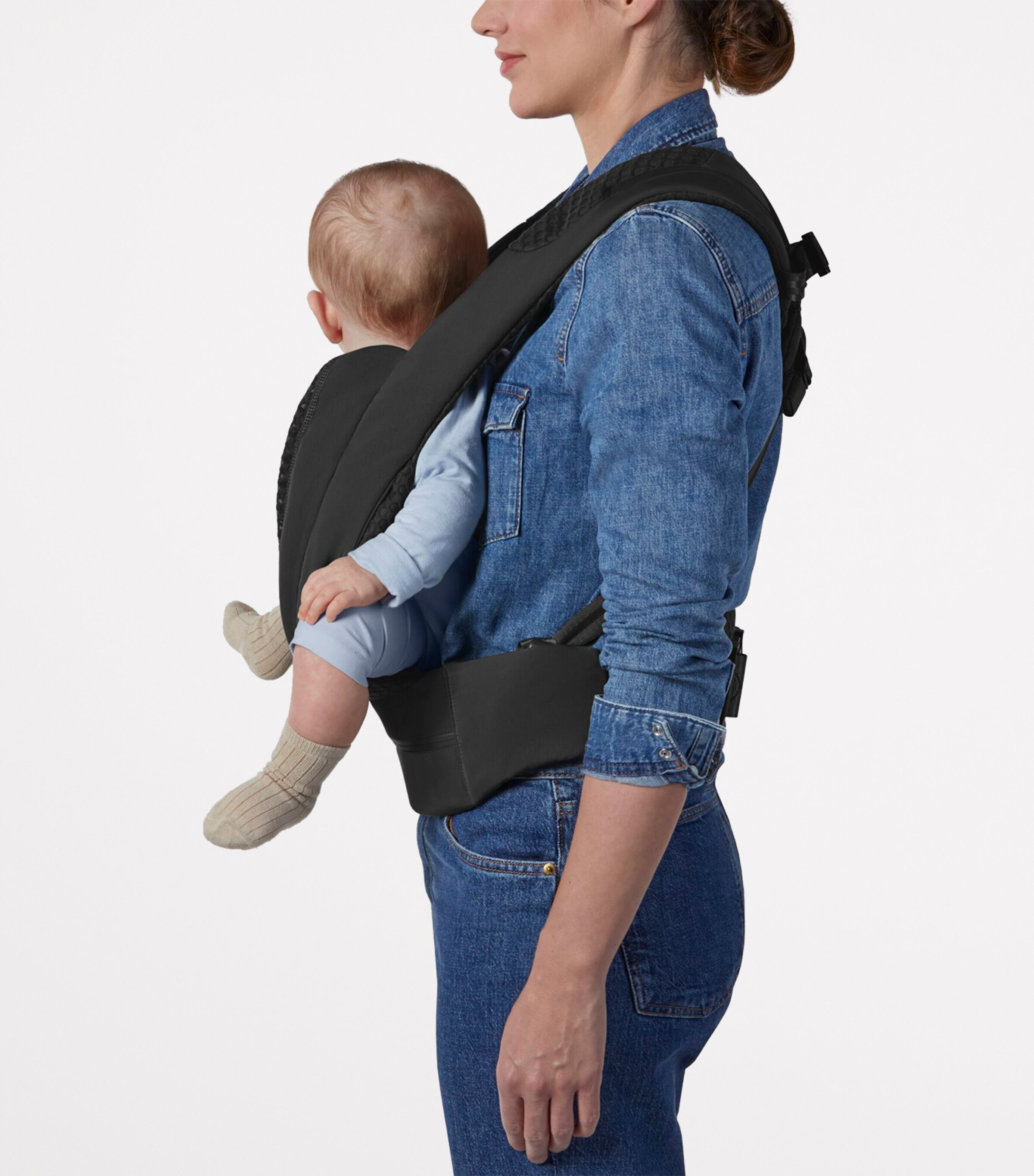 Cybex COYA Carrier Urban Mobility - Black | Harrods US