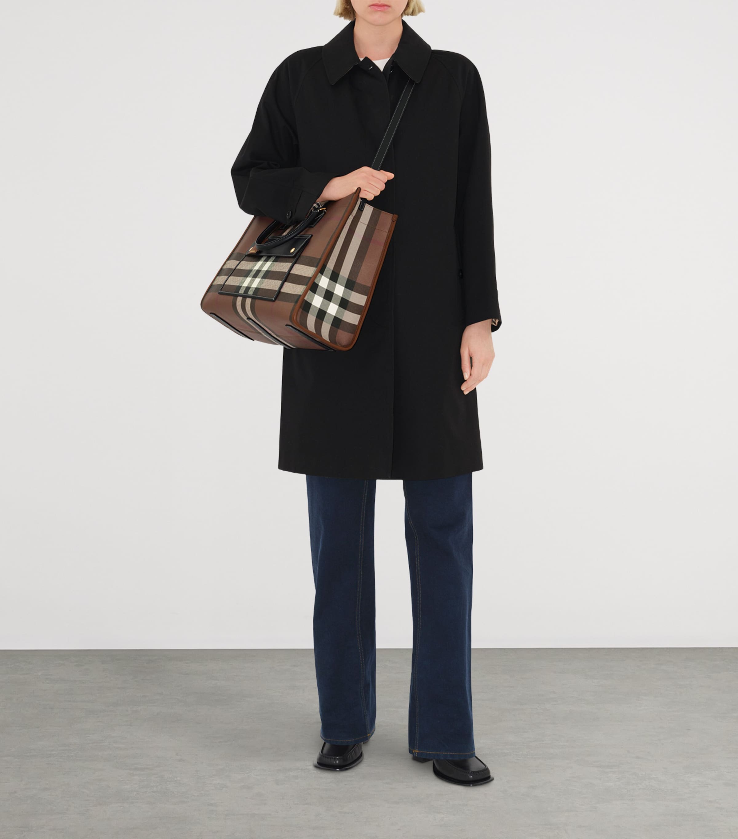 Burberry Medium Freya Tote Dark Birch Brown Image 3