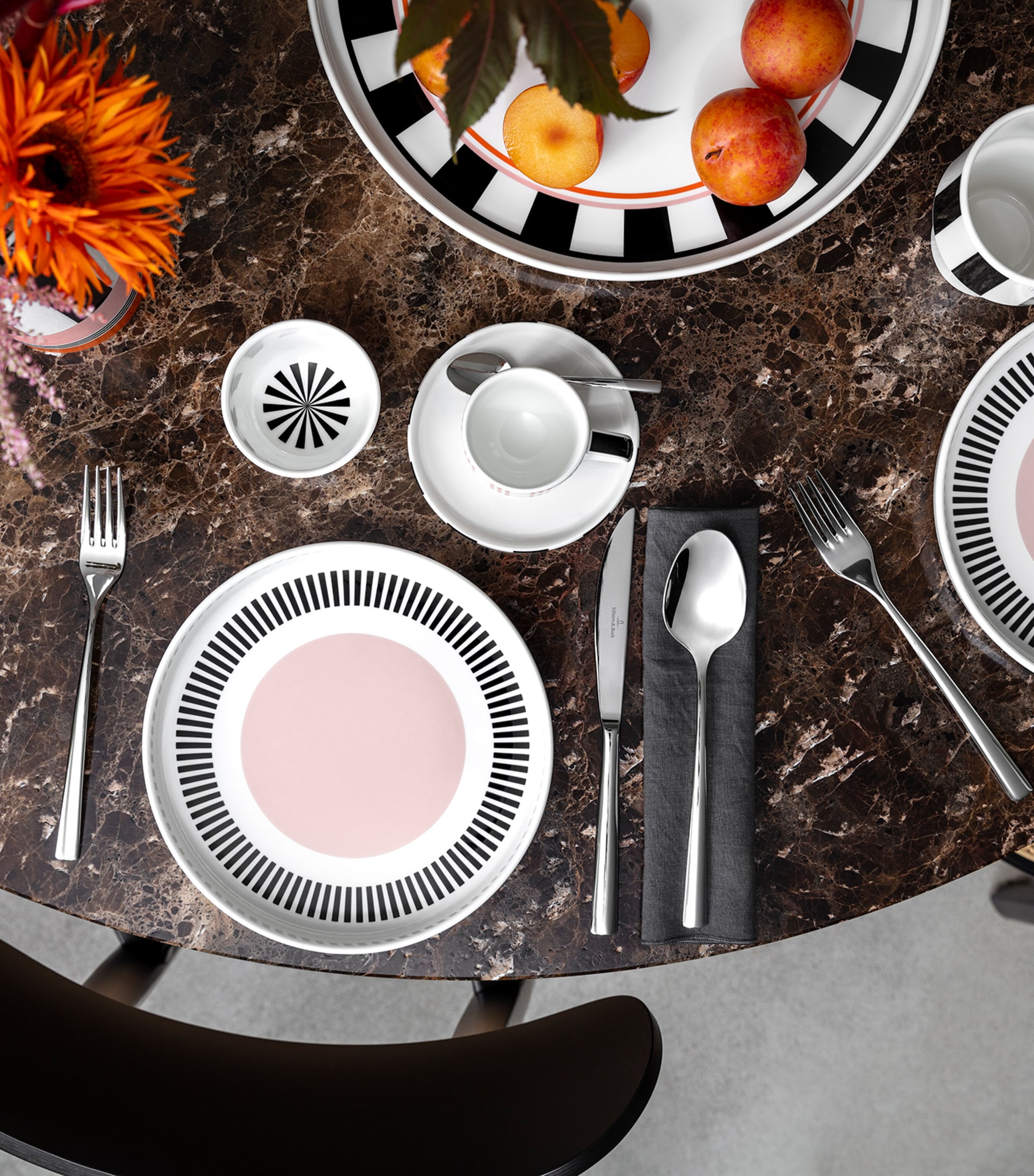 Porcelain Memphis Serving Plate (33cm) WHITE Image 5