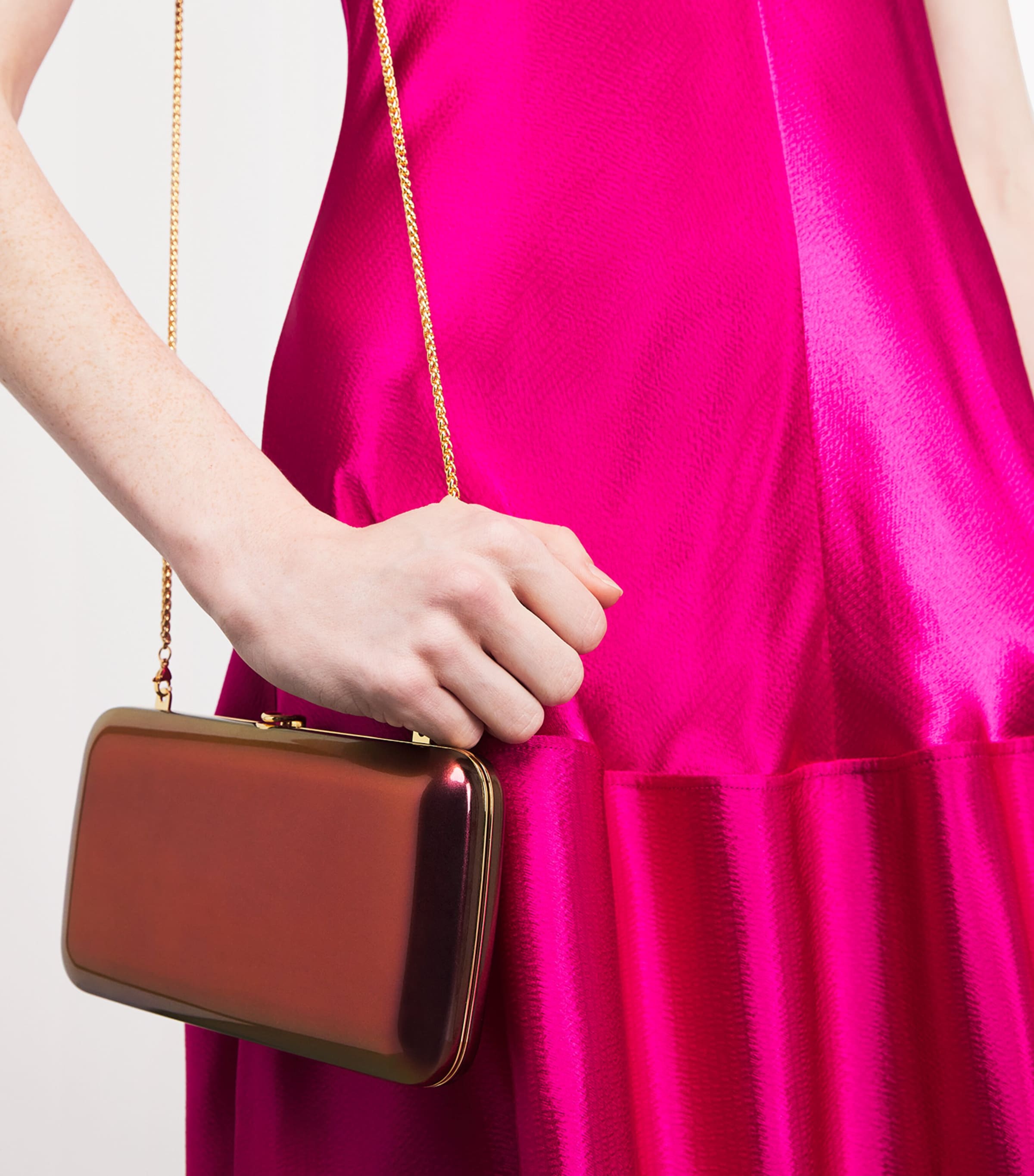 Iridescent Finley Clutch Bag BURGUNDY Image 5