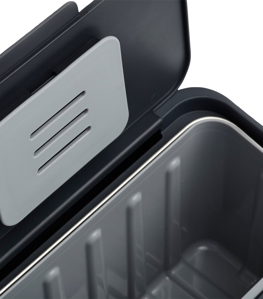 Stainless Steel Premium Food Waste Caddy (4L) SS/DARK GREY Image 4