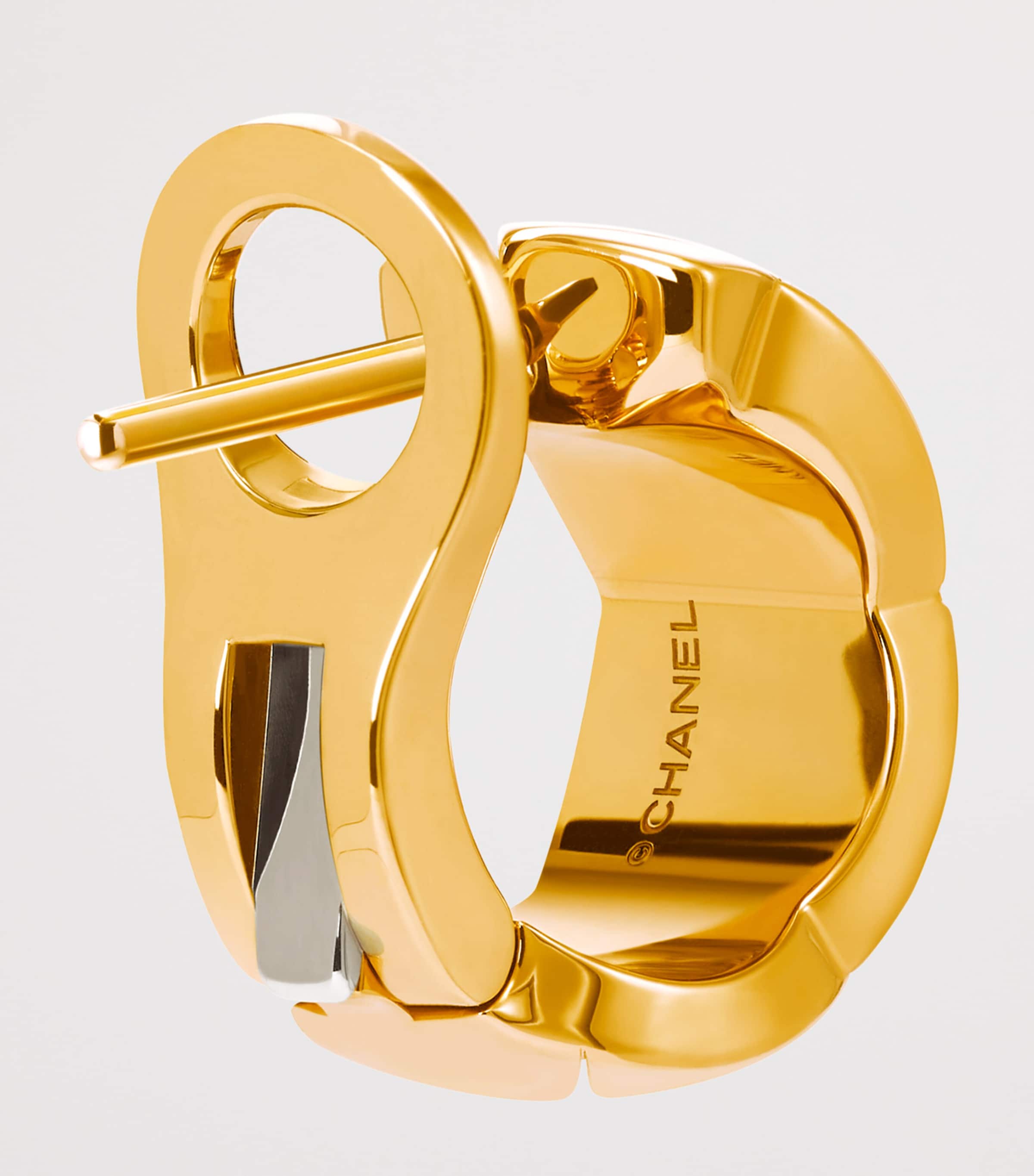 Yellow Gold and Diamonds Coco Crush Earrings YELLOW GOLD Image 4